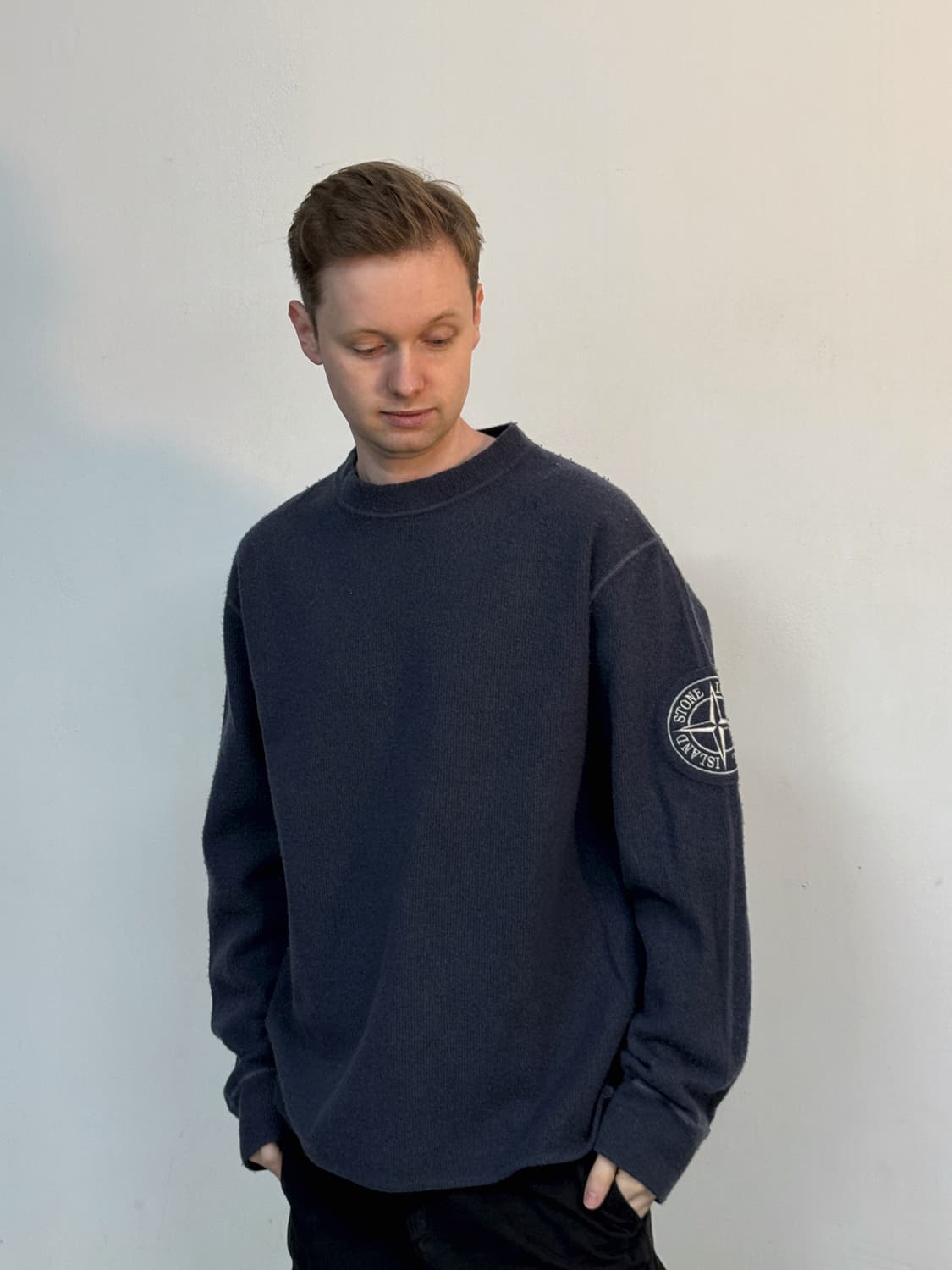 03AW 스톤 아일랜드 자수 컴퍼스 블루 니트 상품이미지1