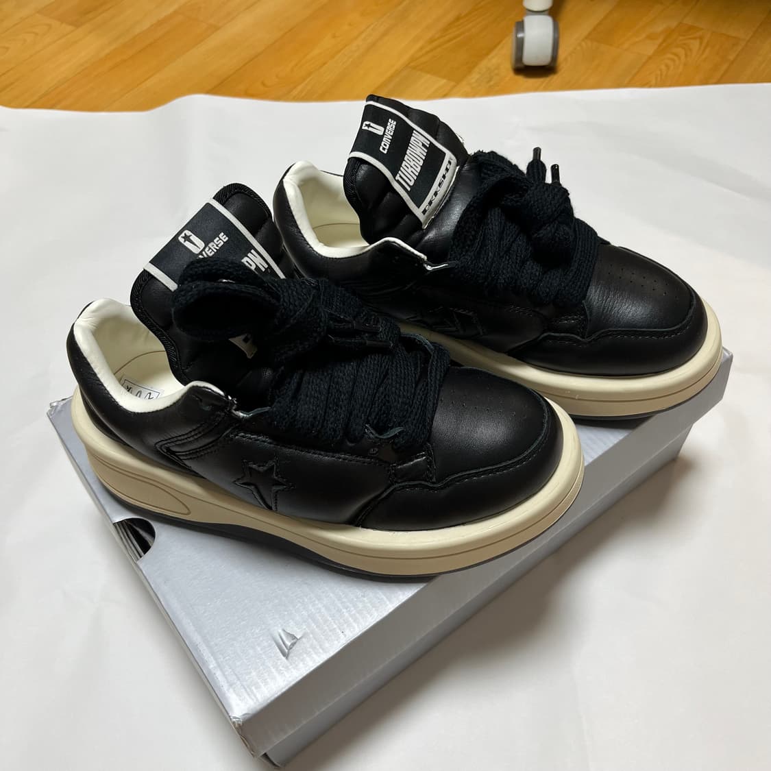 릭오웬스 다크쉐도우 터보웨폰 로우 225 새상품 상품이미지3