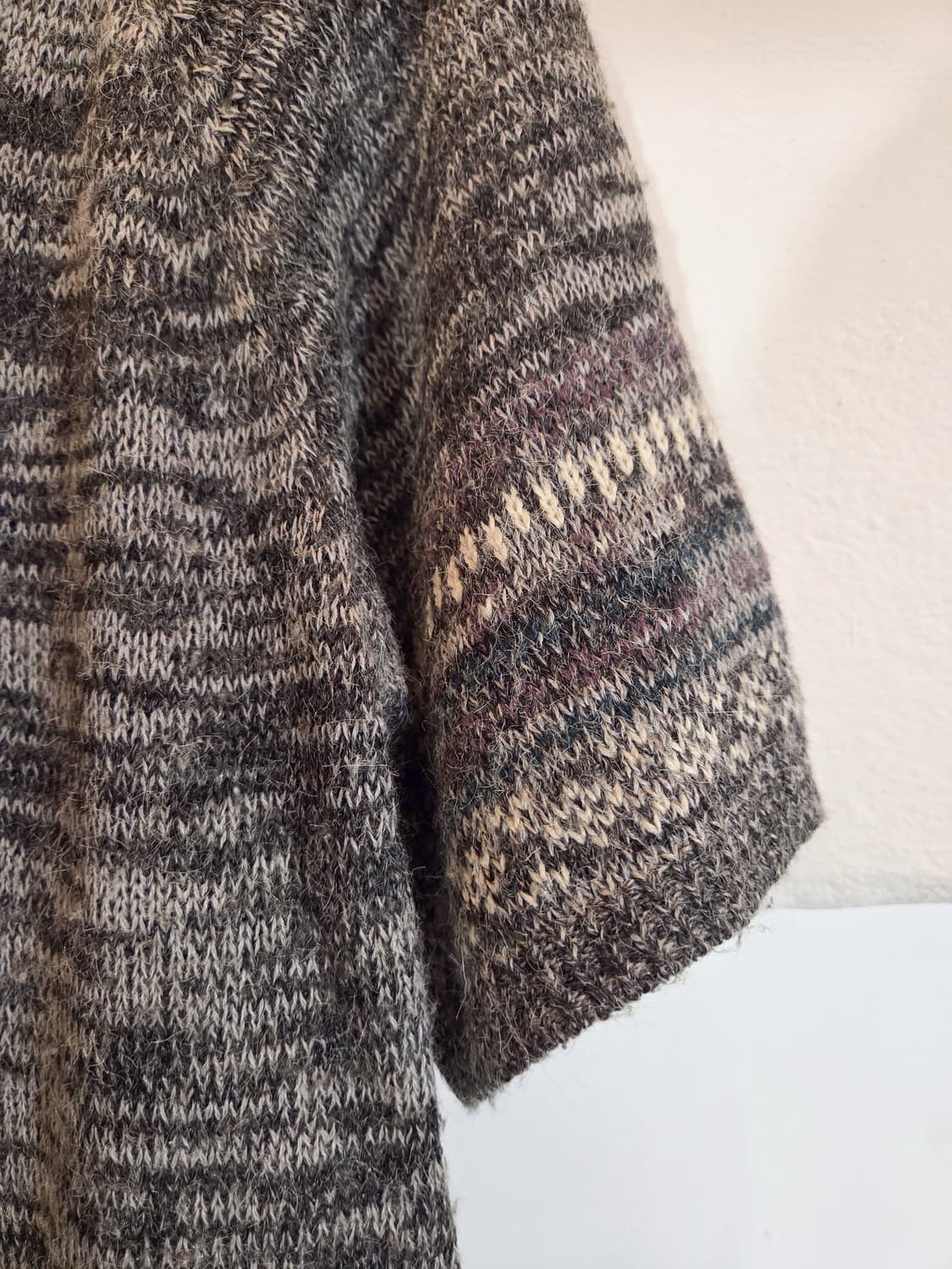 ikka 에스닉 반팔 후드 니트 상품이미지3