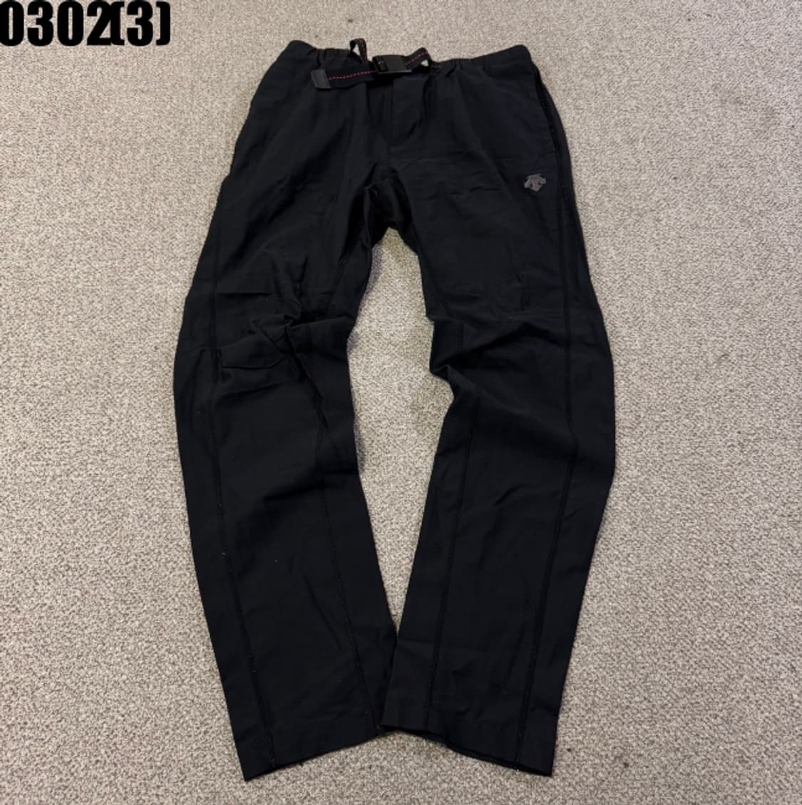 데상트 트레이닝 팬츠 상품이미지1