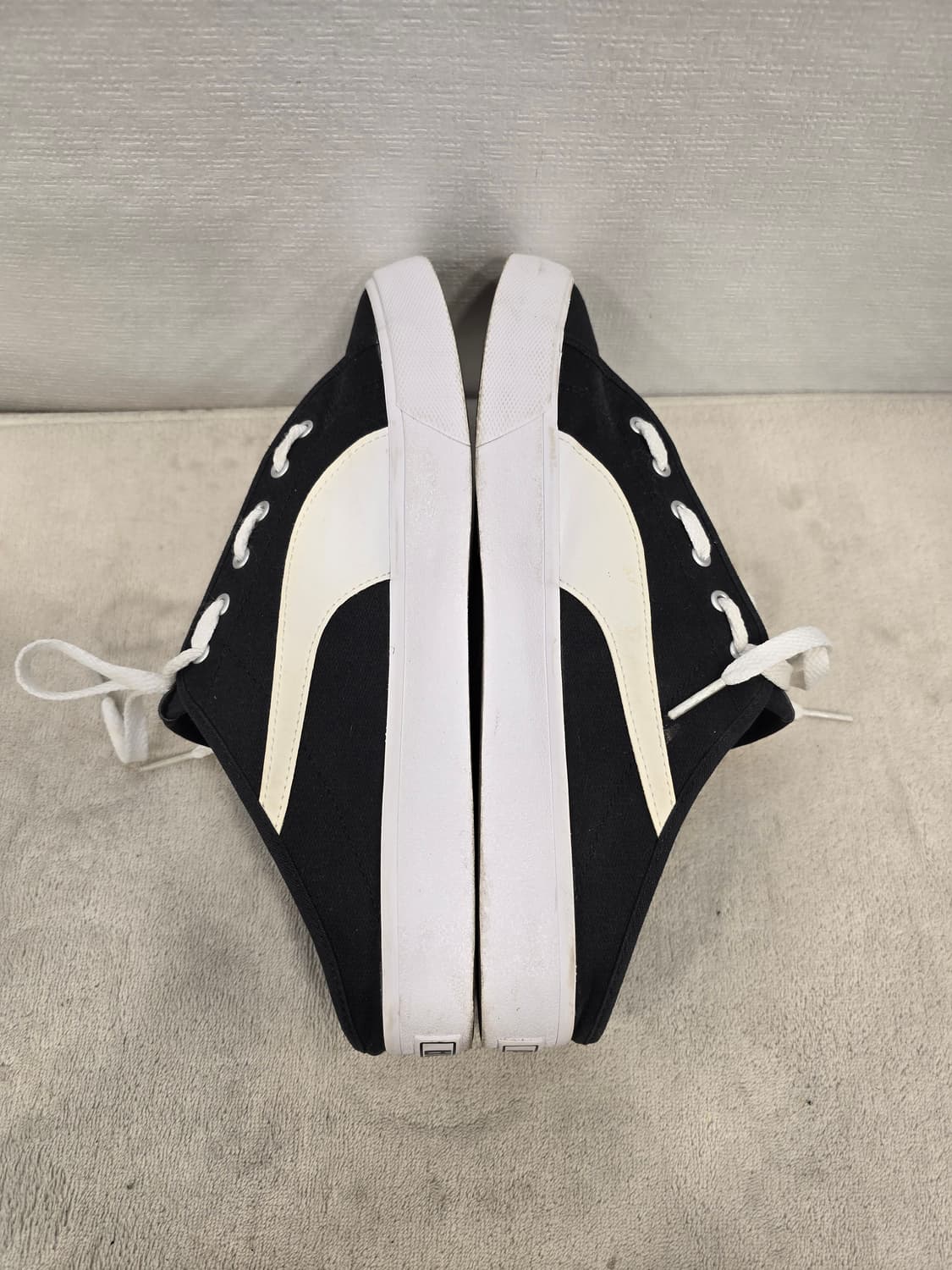 푸마 소프트폼 뮬 스니커즈 블랙 270mm 상품이미지5