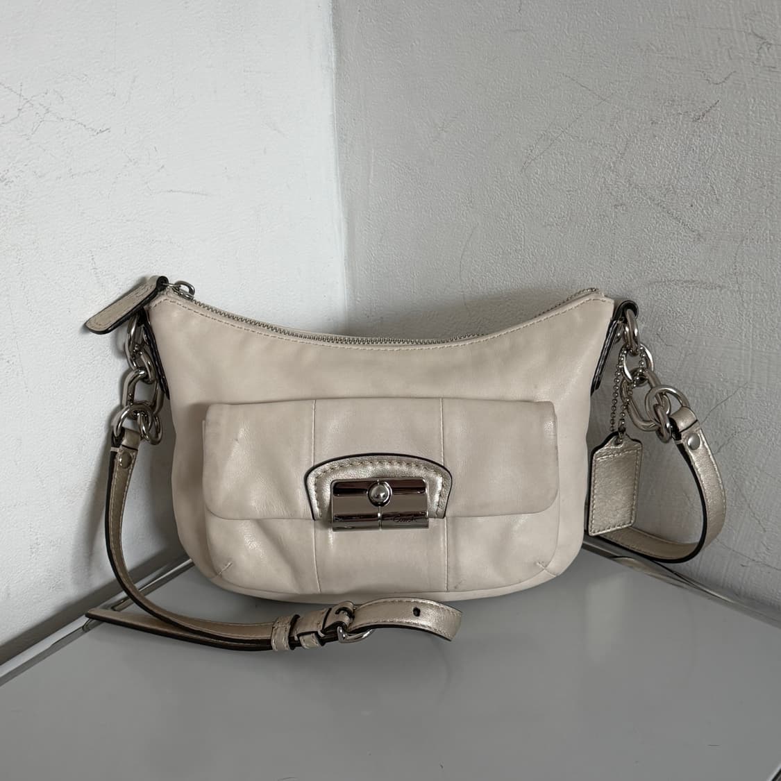 Coach vintage cross bag 상품이미지3