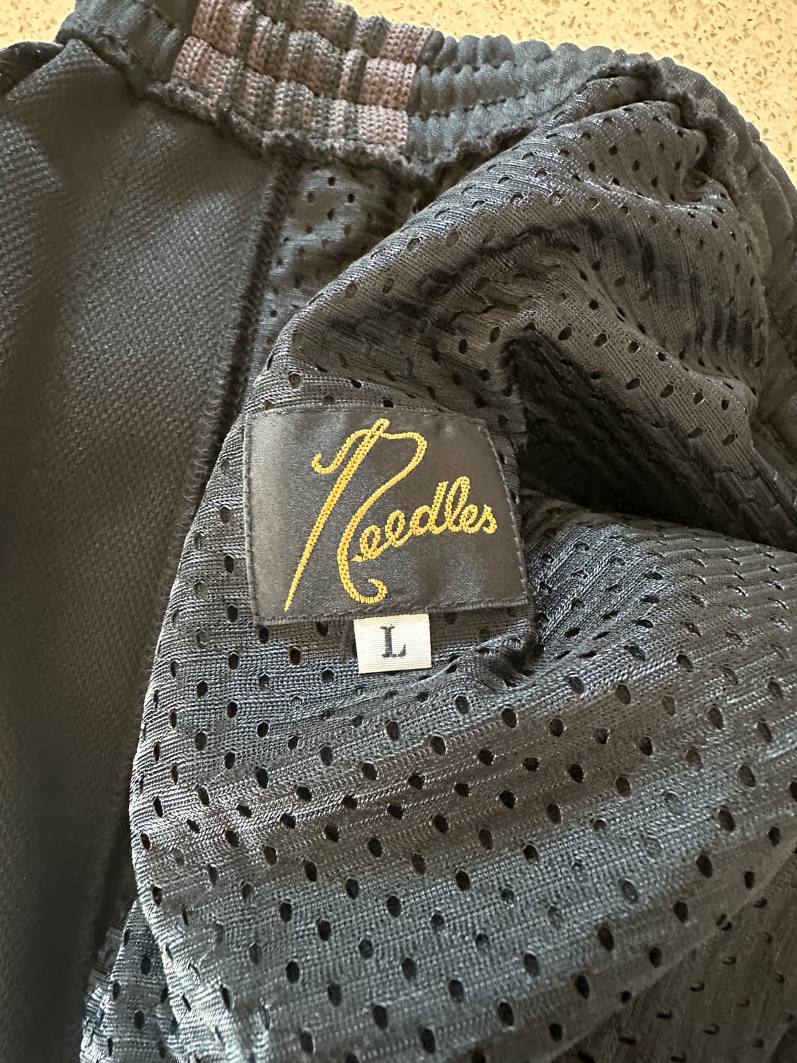 니들스 HD 트랙팬츠 검갈 L 상품이미지3