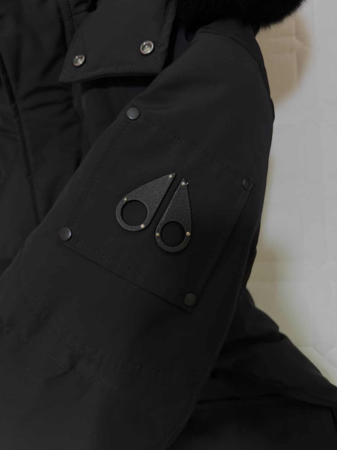 무스너클 빅 릿지 폭스 퍼 후드 패딩 L 상품이미지3