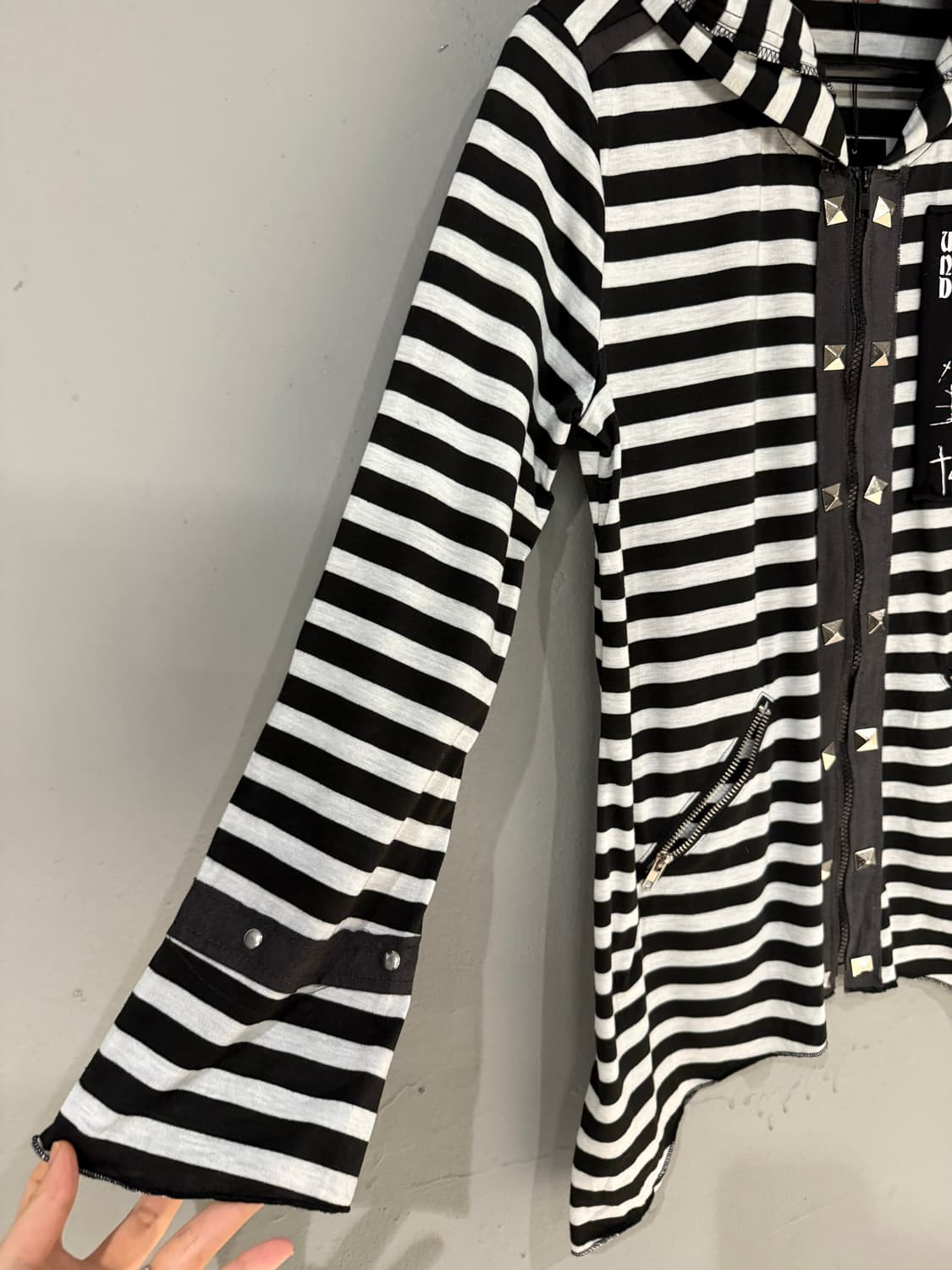 Acdc rag cat ear stud detail hood zip-up 상품이미지7