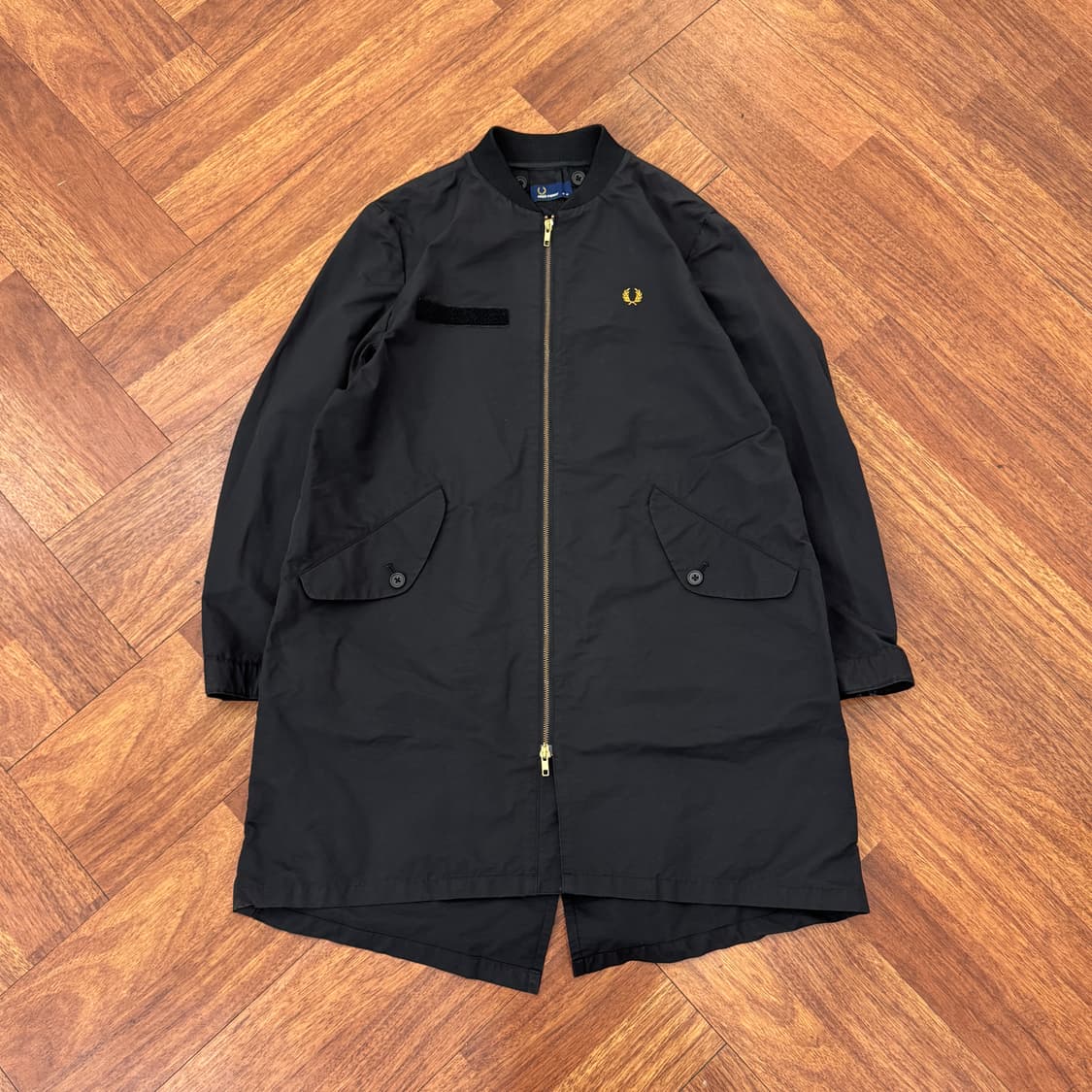 M 프레드페리 일본판 블랙 피쉬테일 봄버 자켓 상품이미지1