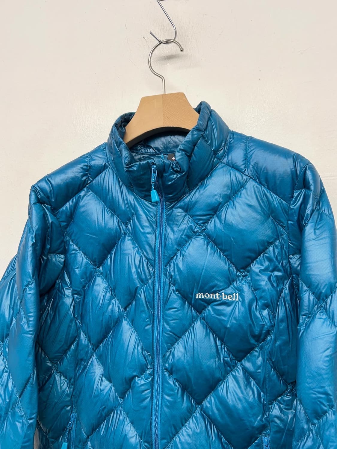 몽벨 슈페리어 경량 패딩 블루 상품이미지3
