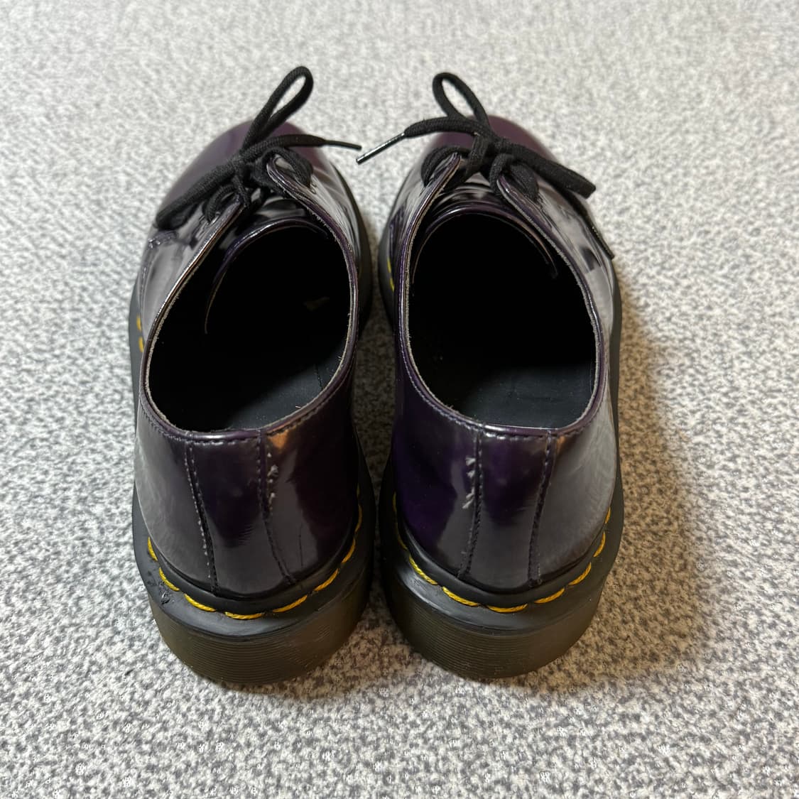 [정가 16만원] 닥터마틴 퍼플 240 상품이미지5