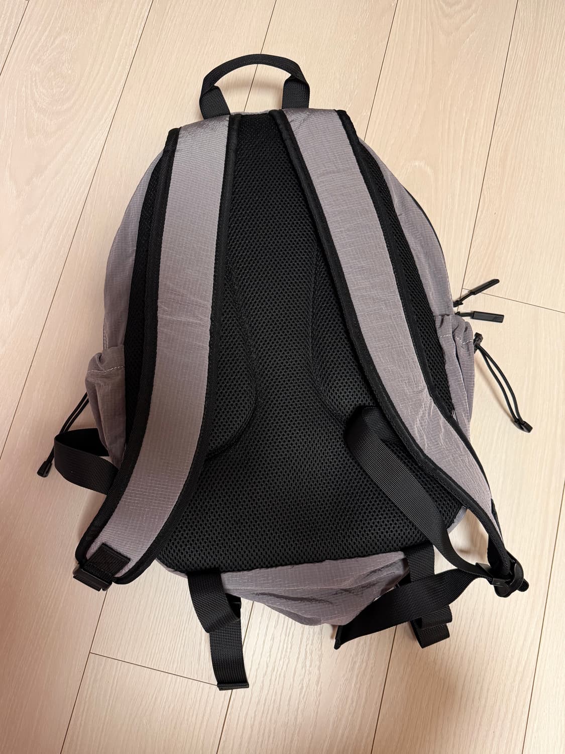 뉴발란스 메탈립 초경량백팩 바이올렛 상품이미지5