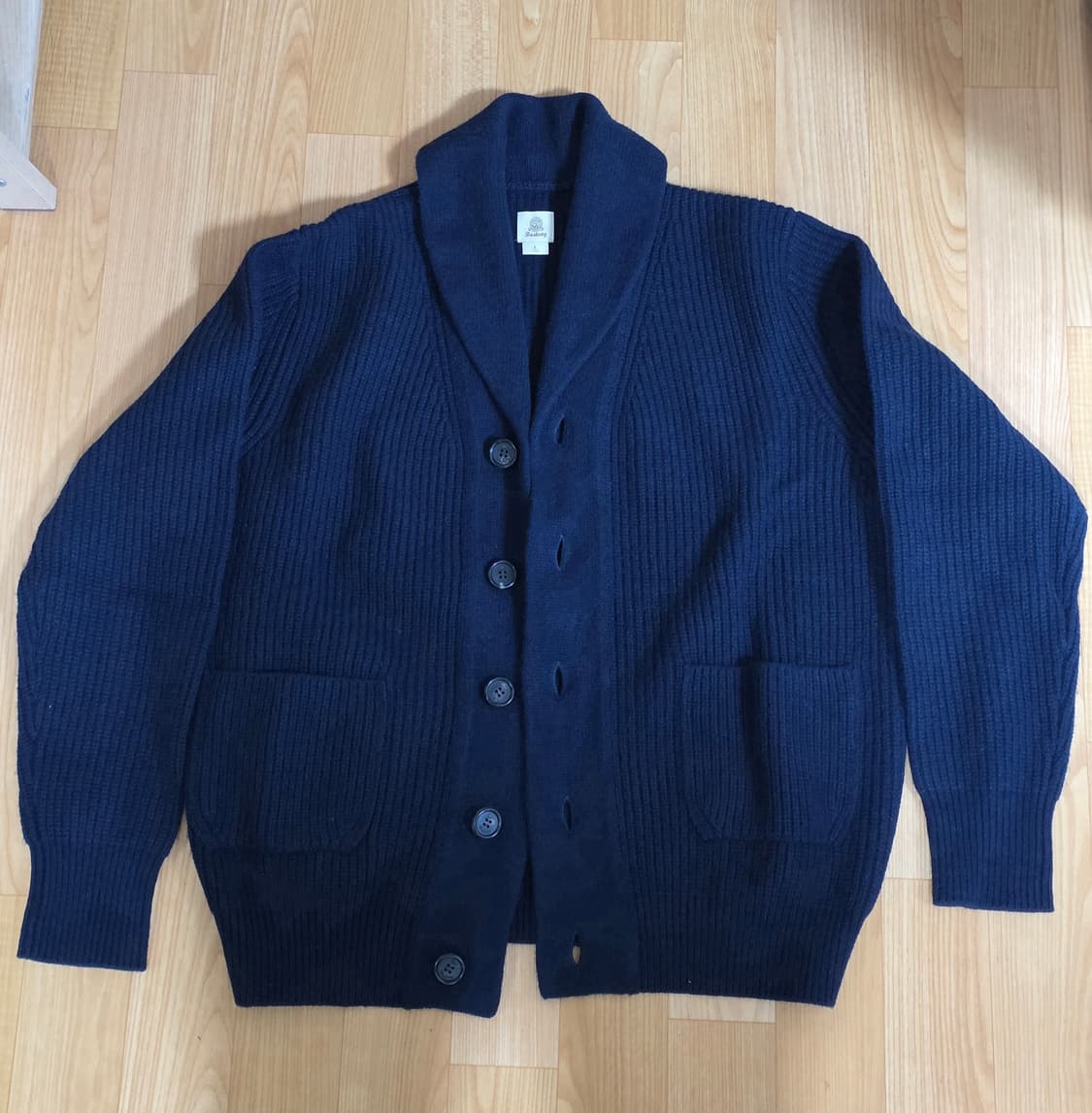 바스통 314 숄카라 가디건 네이비 팝니다 라지사이즈 상품이미지3