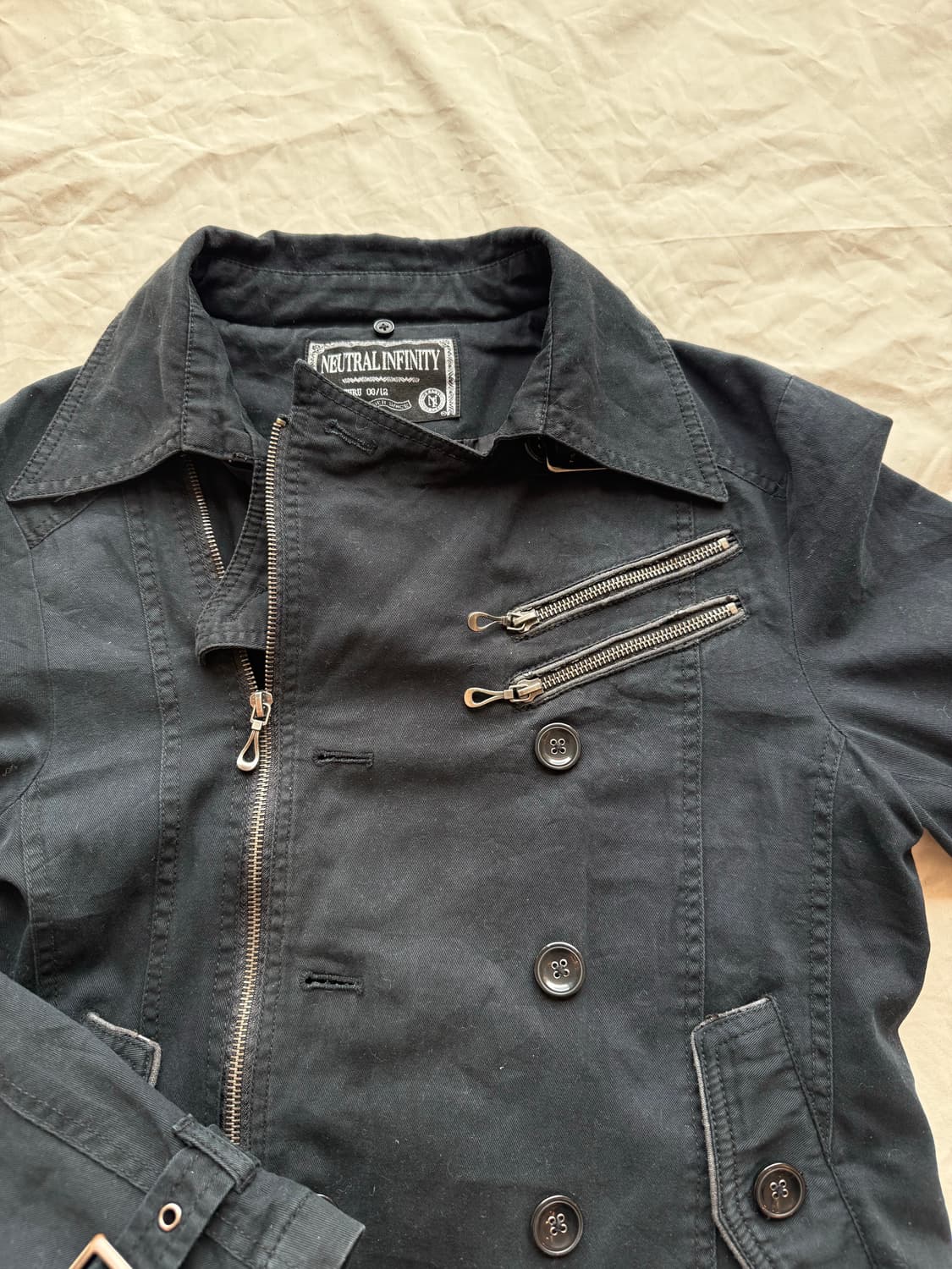 블랙 버튼 디테일 자켓 상품이미지6