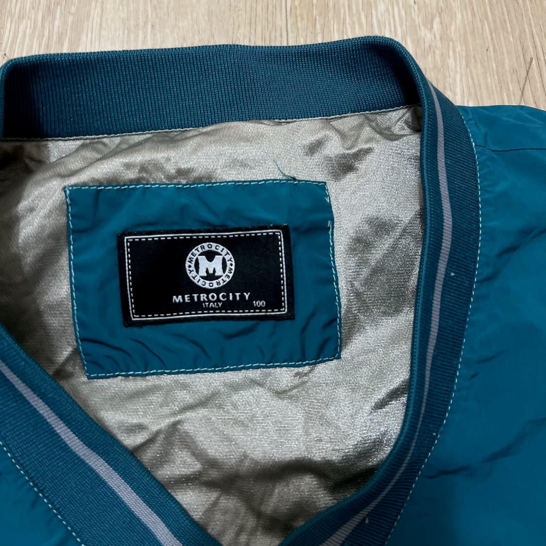 메트로시티 빅로고 바람막이 웜업 L/100  상품이미지5