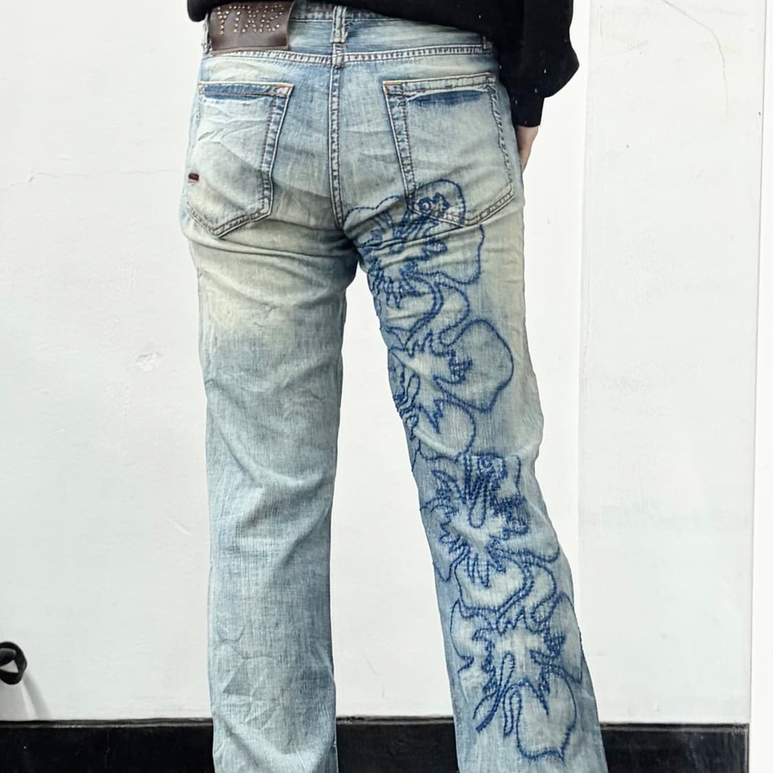 Sixty 플라워 엠브로이더리 데님 팬츠 상품이미지4