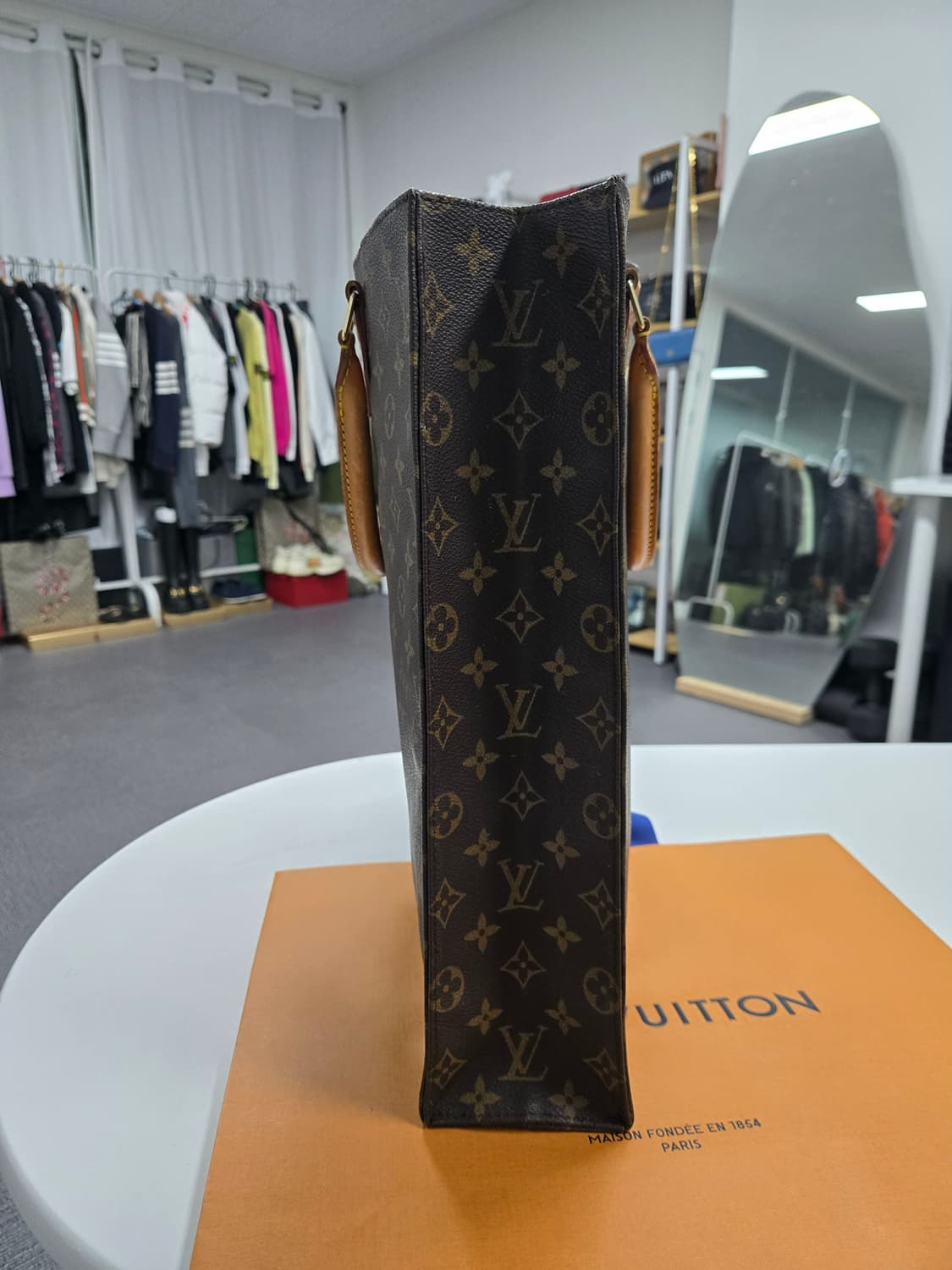 [50%세일] 루이비통 삭플라 토트백 상품이미지4