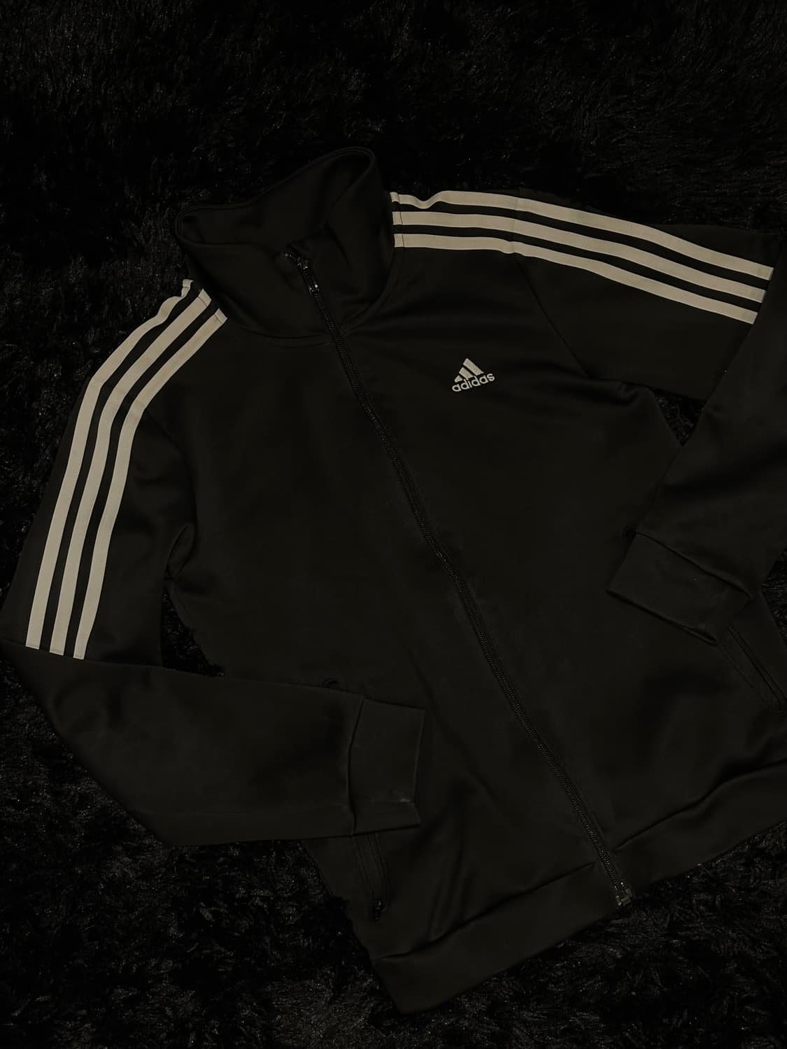 Black Adidas jersey 상품이미지1