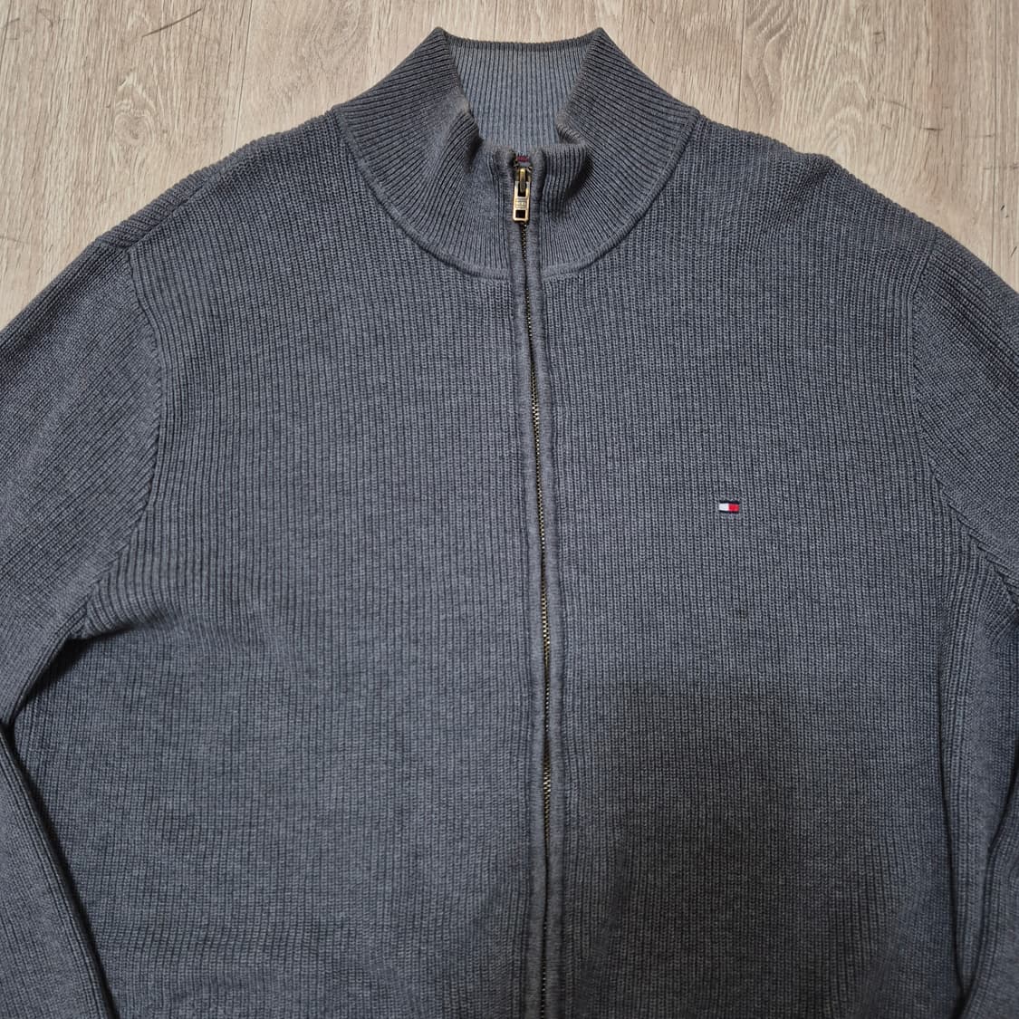 타미힐피거 미니플래그 남성 니트집업 L(100) 상품이미지2