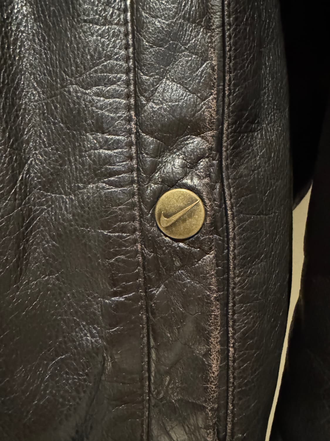 나이키 빅스우시 빈티지 레더 자켓 브라운 상품이미지4