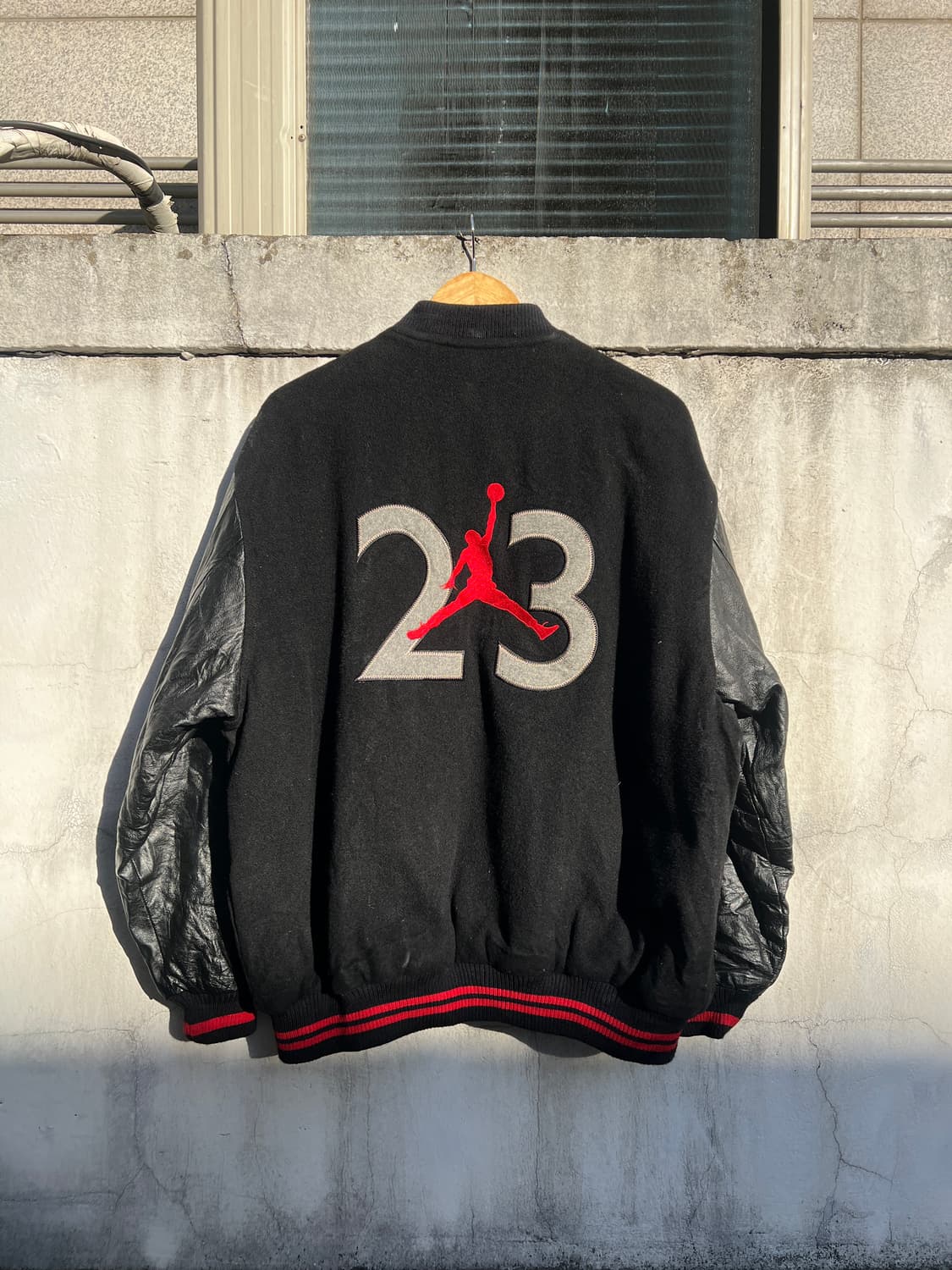 Nike 나이키 90‘s 조던 23 바시티 자켓 상품이미지2