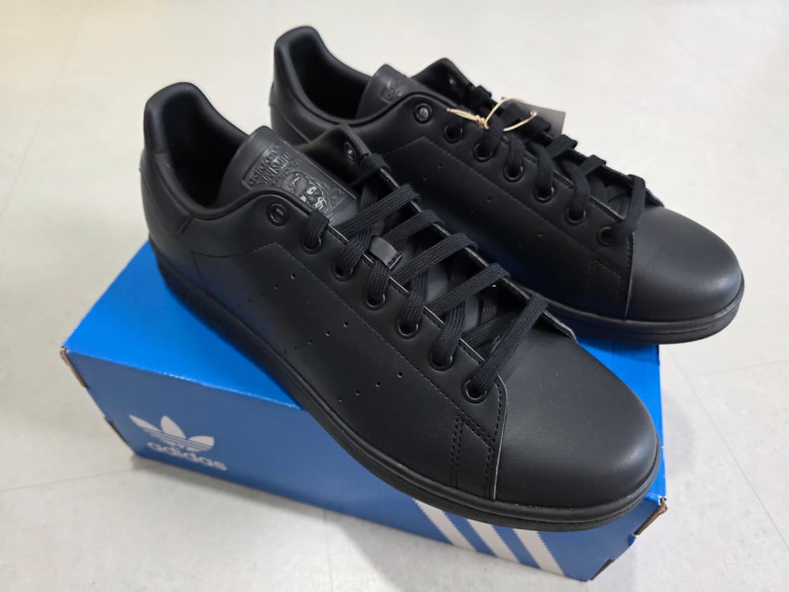 [새상품] 아디다스 스탠스미스 올블랙  295 상품이미지2