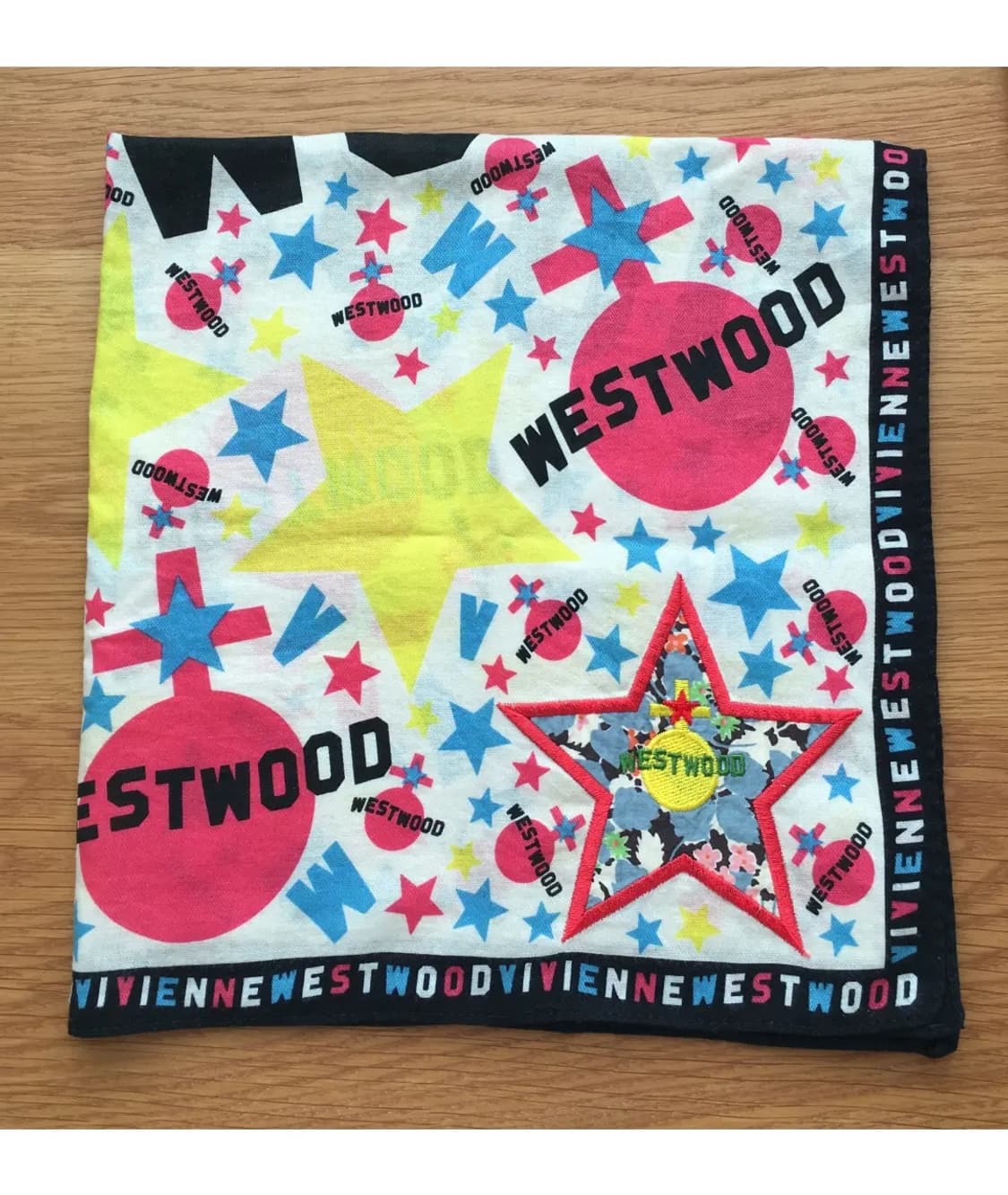 Vivienne Westwood 비비안 웨스트우드 스타미니스카프 손수건 상품이미지6