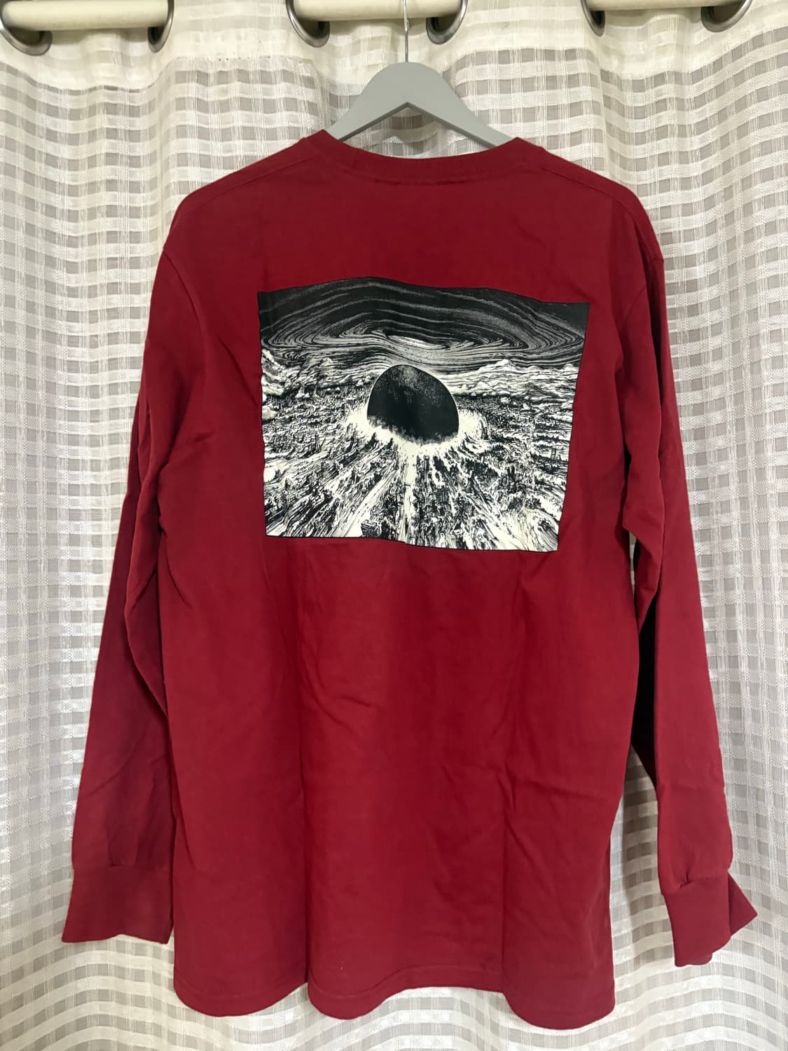 슈프림 아키라 롱슬리브 버건디 라지 상품이미지2