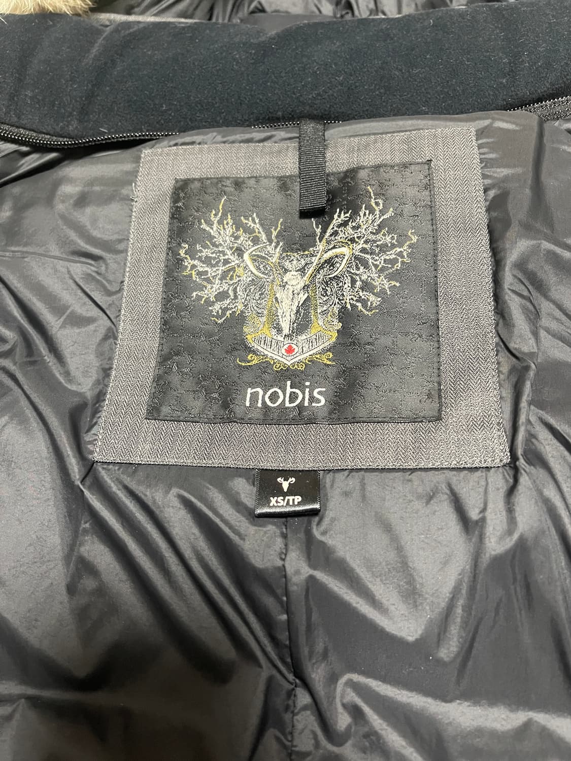 노비스 여성 패딩 XS 사이즈입니다 상품이미지3