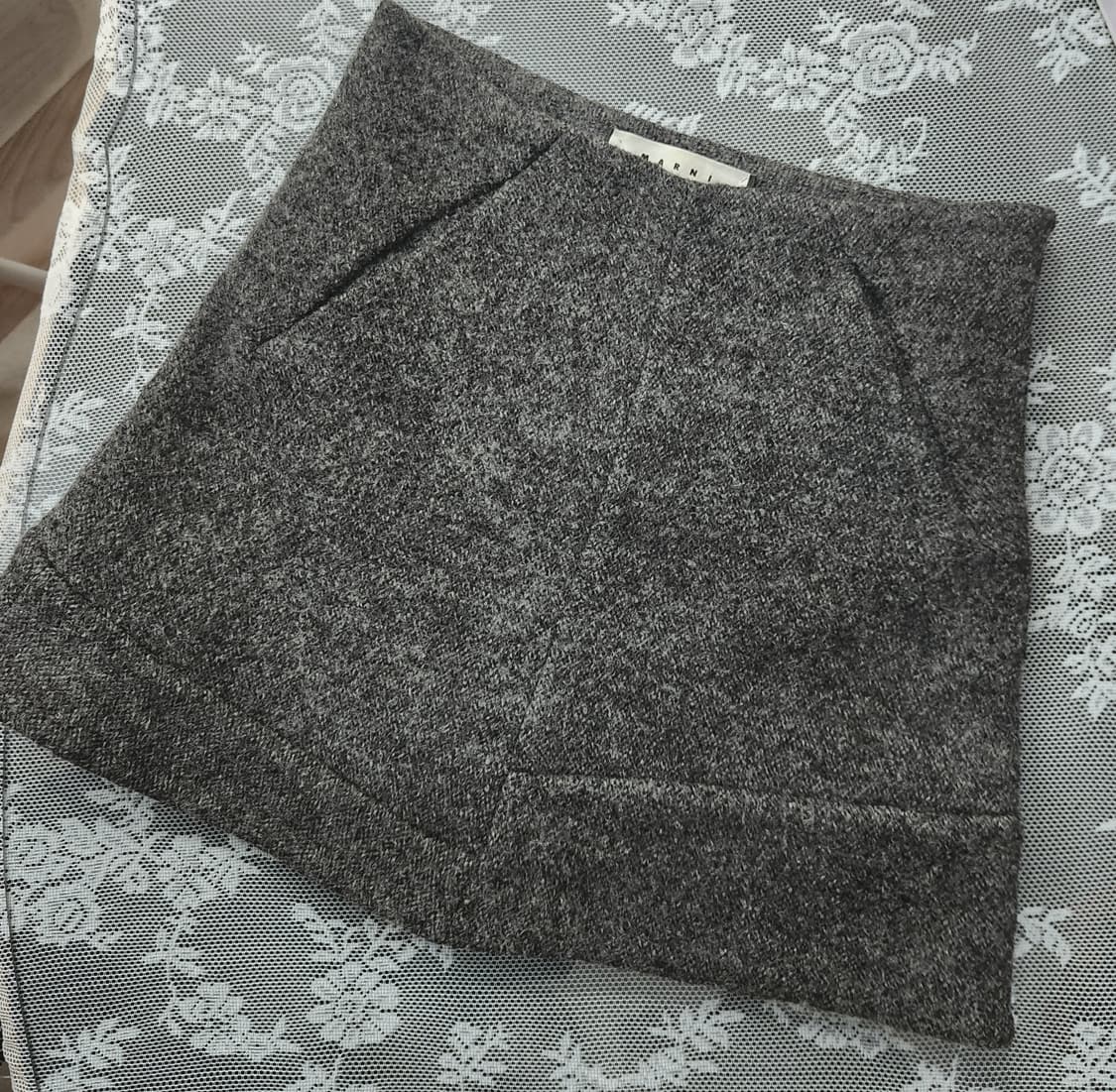 (새상품급)마르니 버진울 미니스커트M 상품이미지3