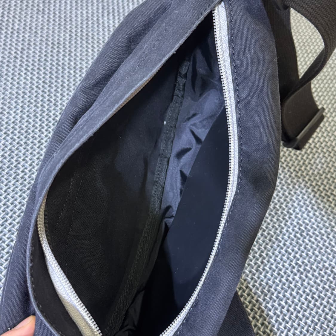 요시다 포터 크로스백 (kold_8379) 상품이미지3