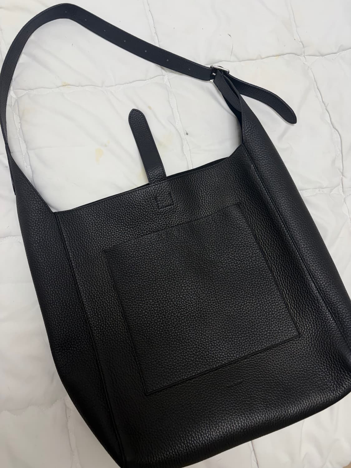 더 로우 블레이크 호보백 블랙 상품이미지2