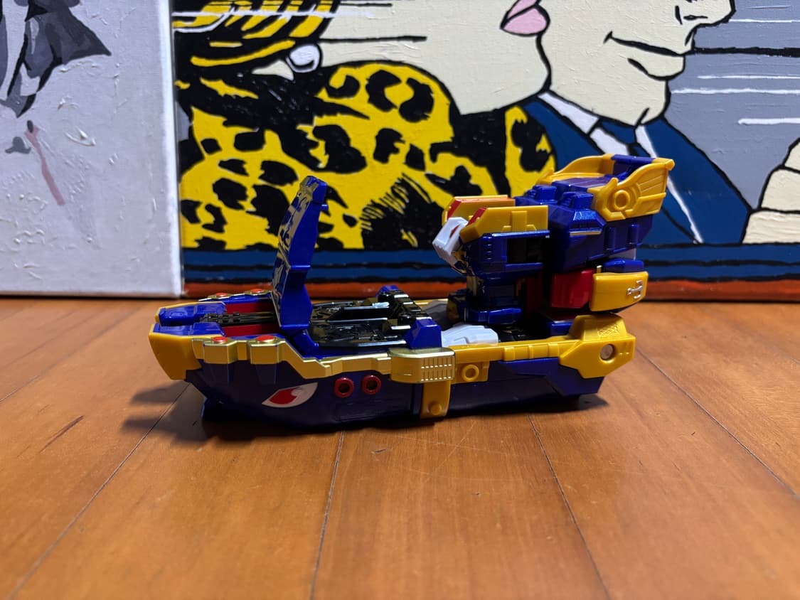 메탈카드봇 블랙후크 로봇 피규어 장난감 인테리어 소품 상품이미지2