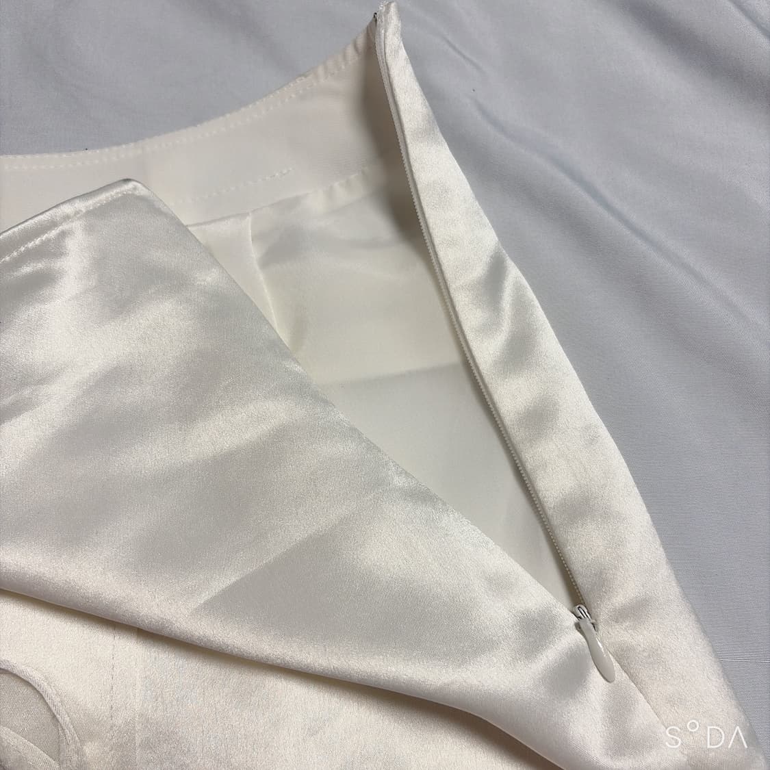 렉토 유광 롱 스커트 M 상품이미지5