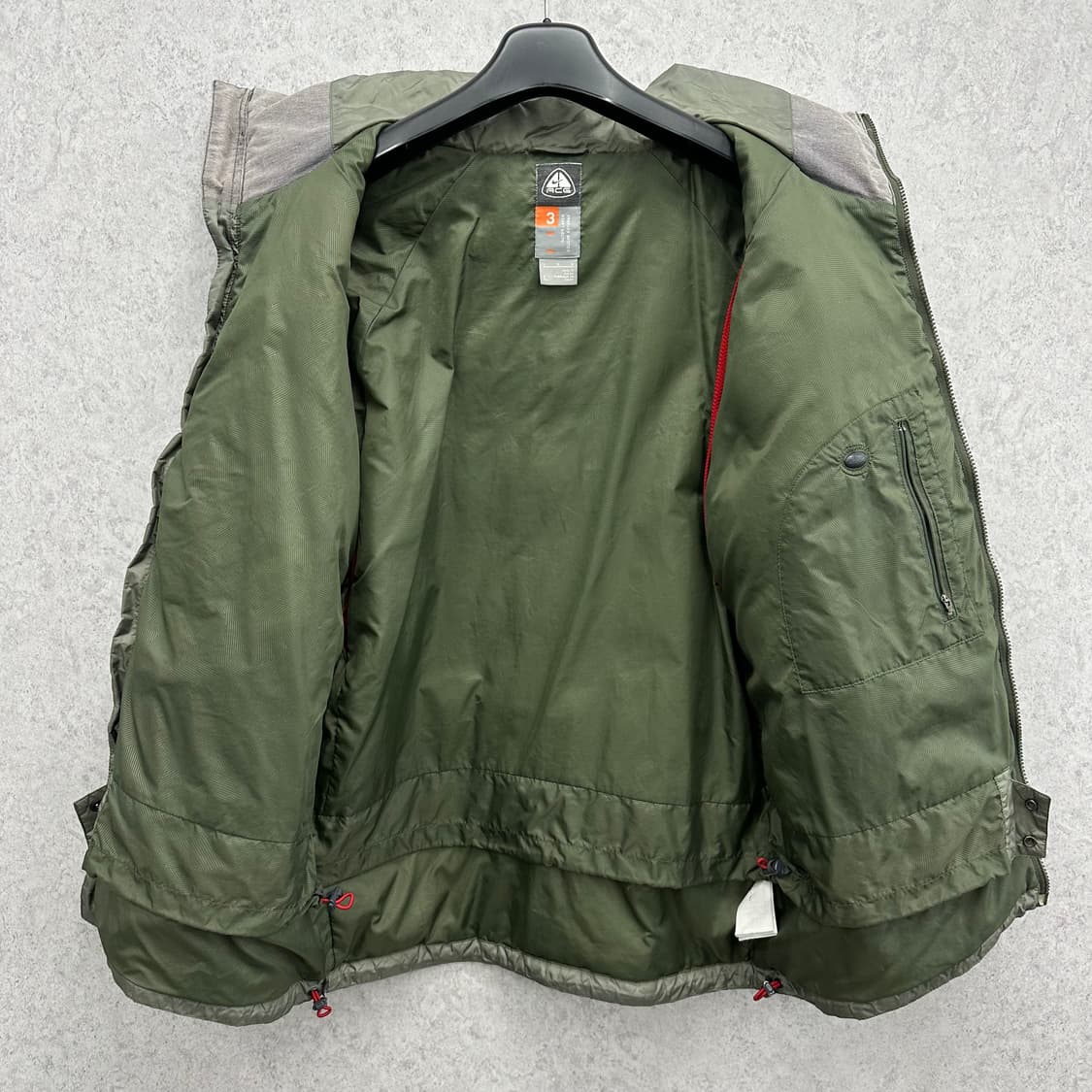 100 나이키 ACG 남자 구스다운 패딩 상품이미지3