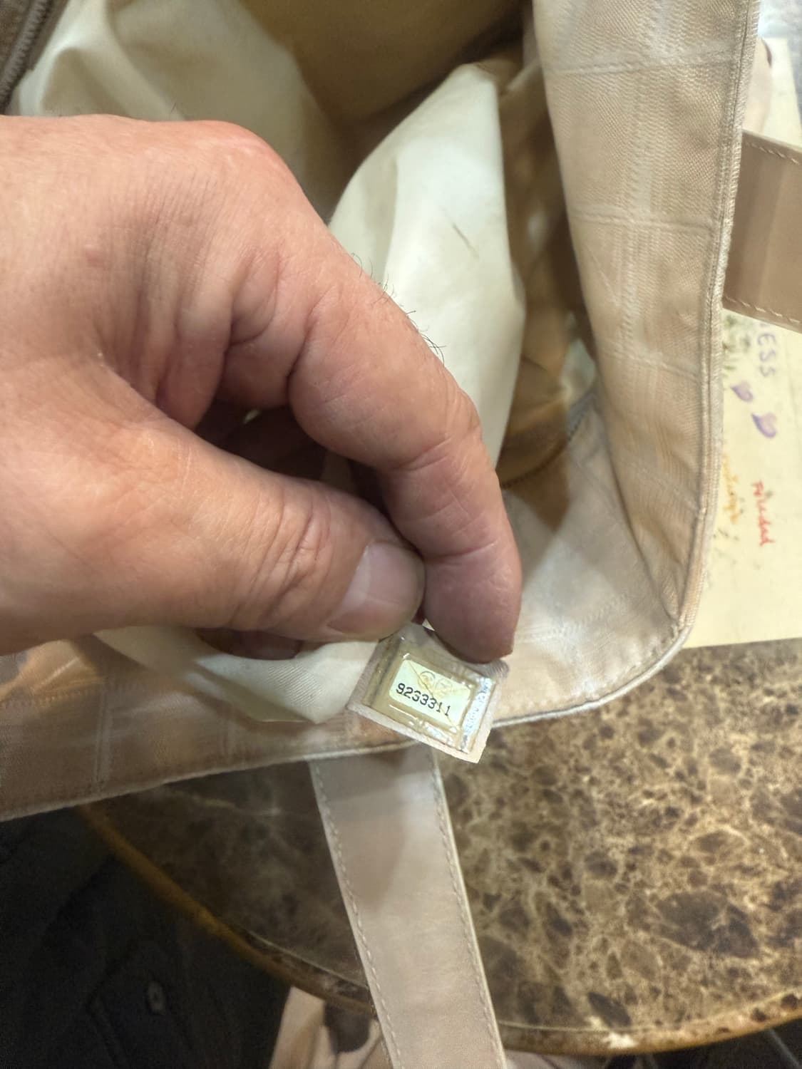 정품 샤넬 뉴트래블 쇼퍼백 팝니다 상품이미지9