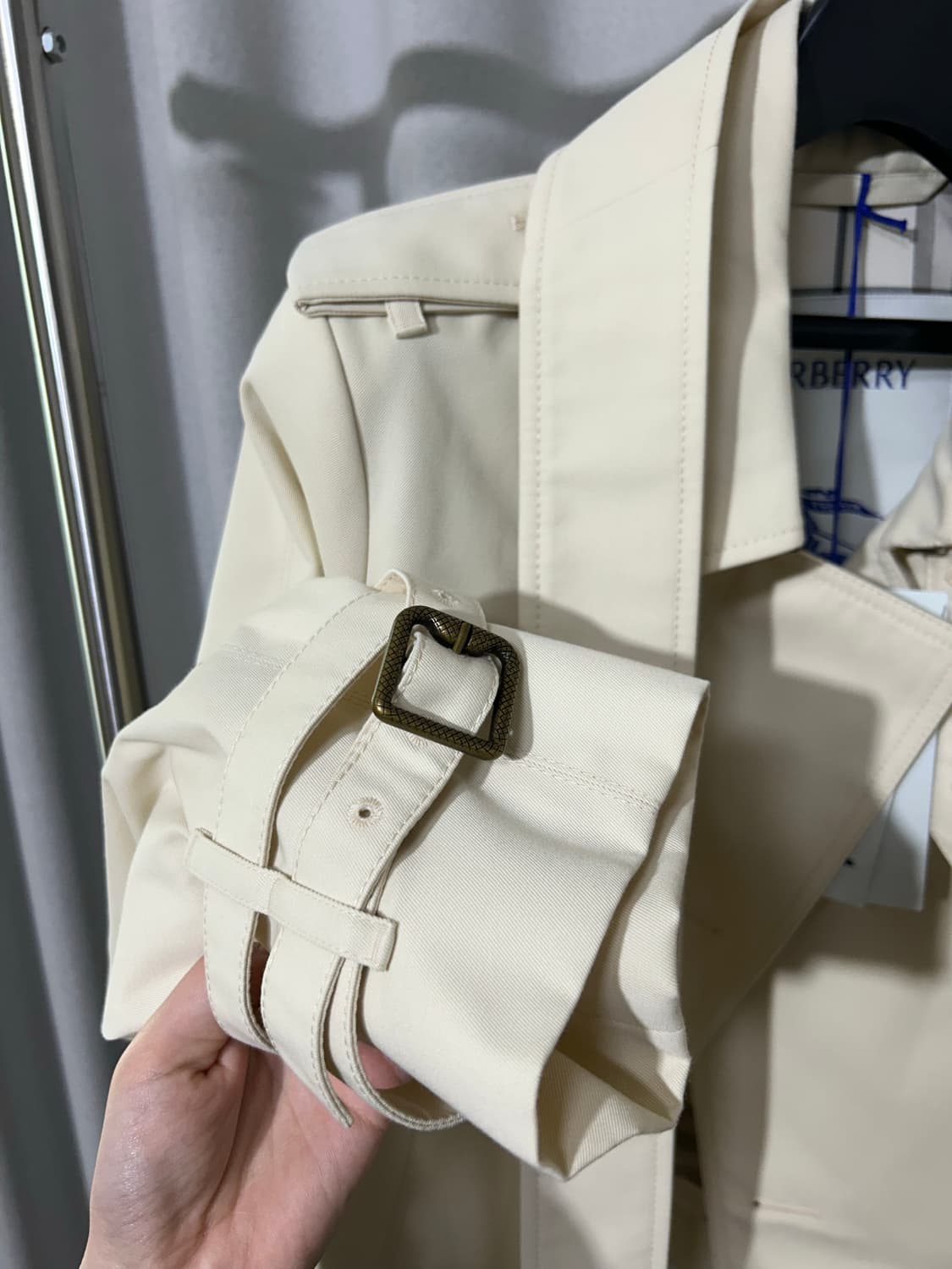 버버리 더블브레스트 벨티드 트렌치 재킷 -미착용새상품,택포함- 상품이미지4