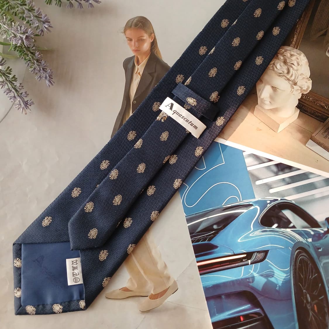 아쿠아스큐텀 실크 크레스트 자수 넥타이 9.6cm A+등급 A19415
 상품이미지5