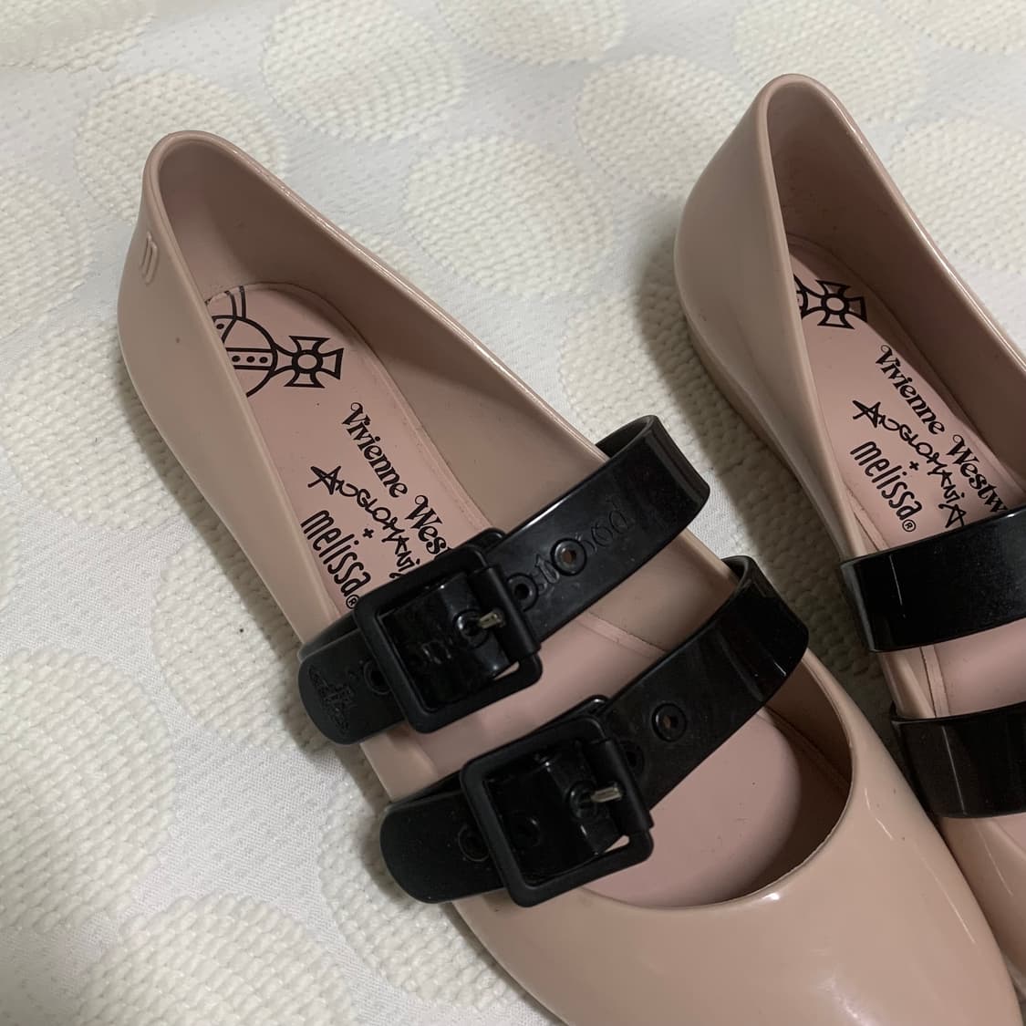 비비안 웨스트우드 플랫 슈즈 상품이미지3