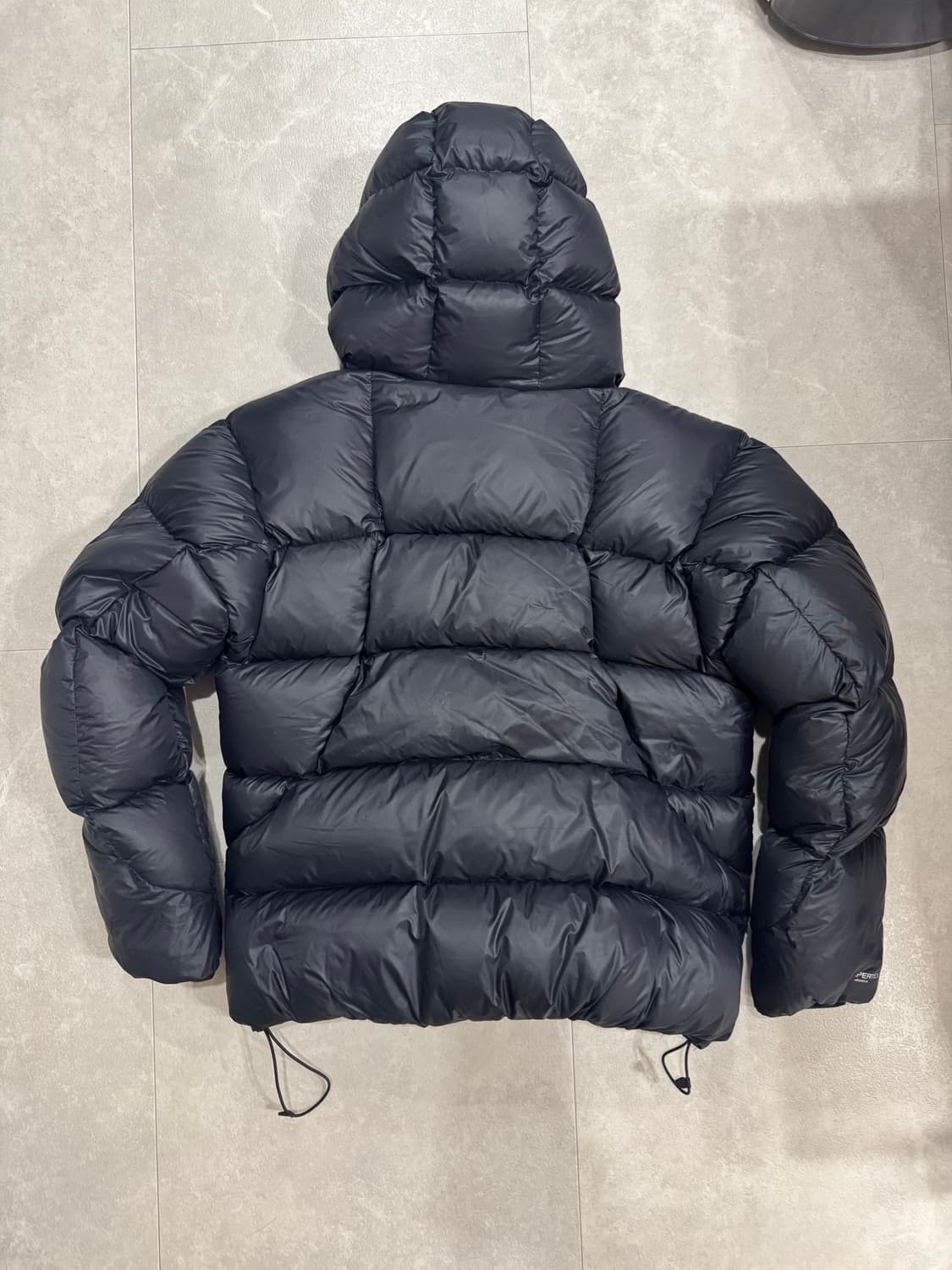 팔라스 퍼텍스 오파크 바라클라바 푸파 블랙 - 24FW 상품이미지2
