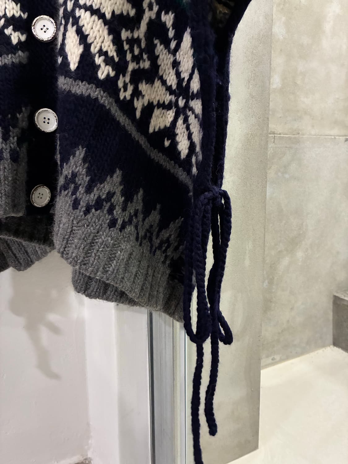 스나오 쿠와하라 니트 판초 상품이미지2