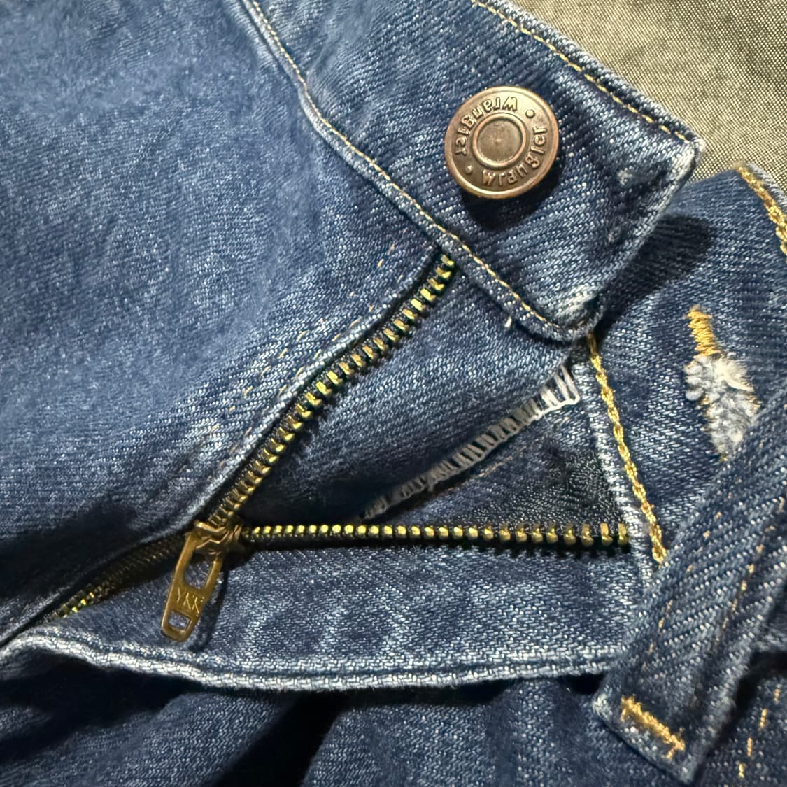 Premium Quality Denim Pants Sz 42 상품이미지4