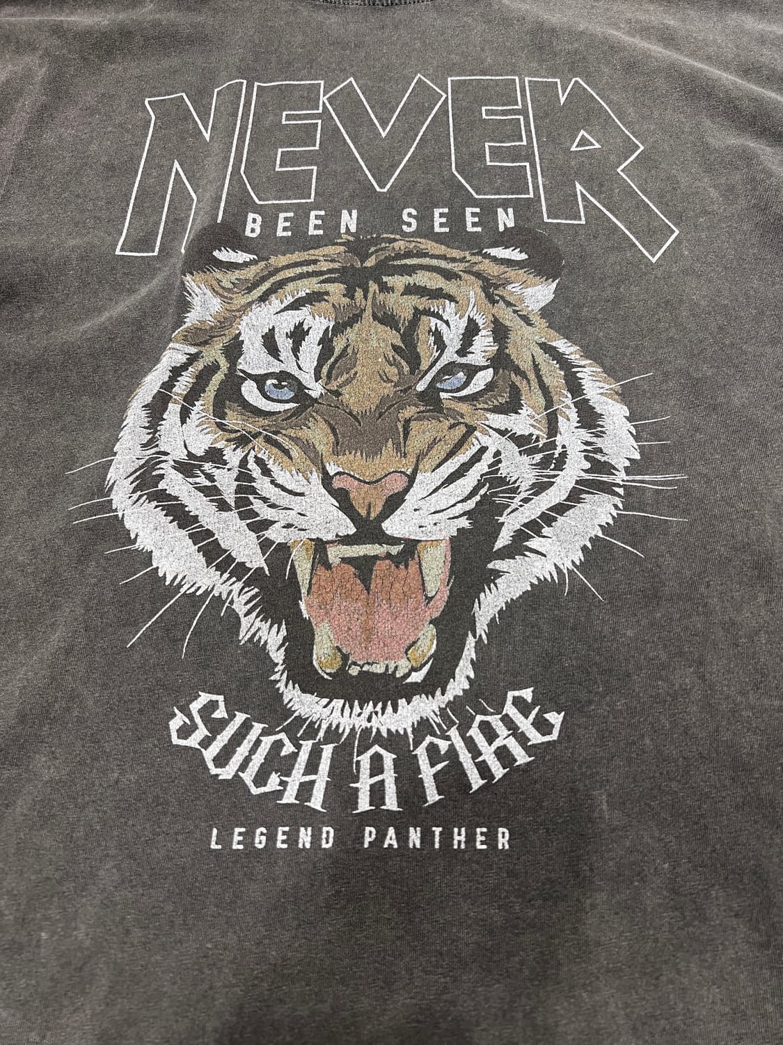 유럽빈티지 타이거 다잉 반팔티셔츠 상품이미지2