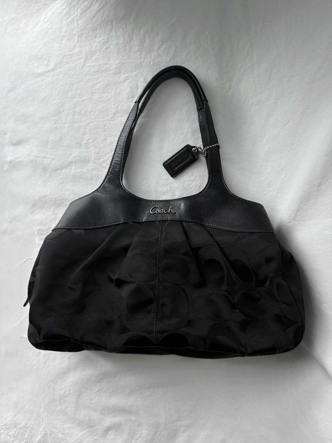Coach ivory shoulder bag 상품이미지4