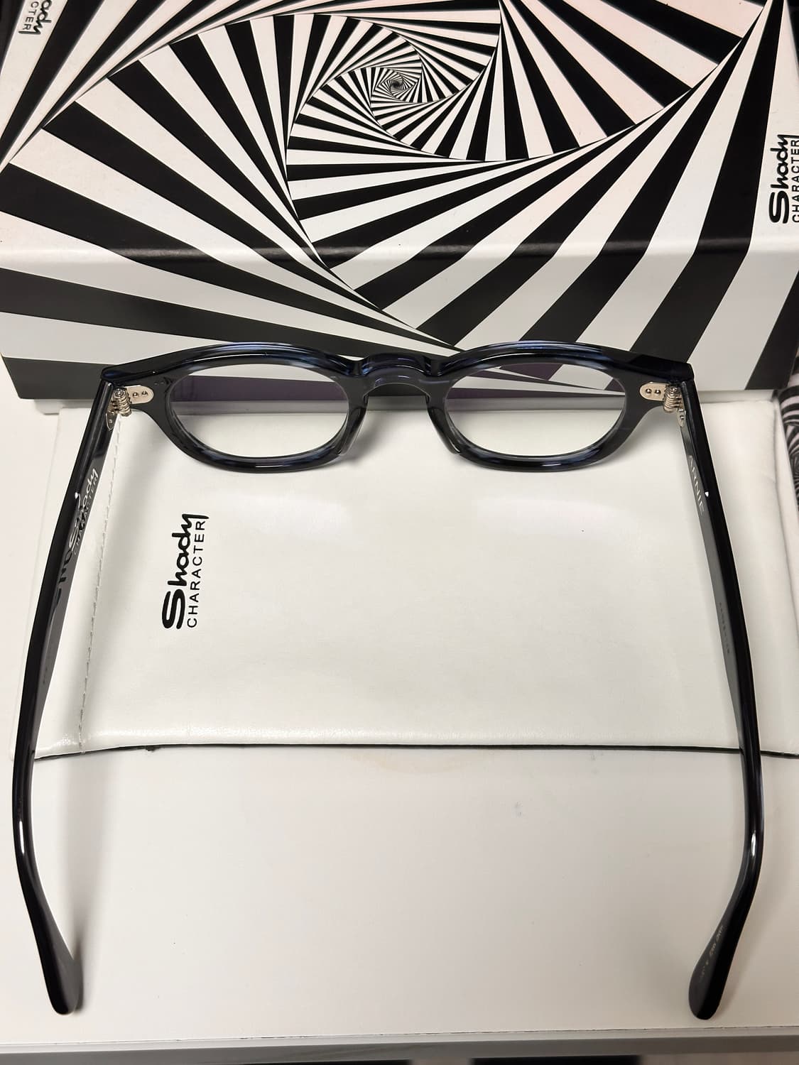 쉐이디캐릭터 아르니 44사이즈 안경 상품이미지1