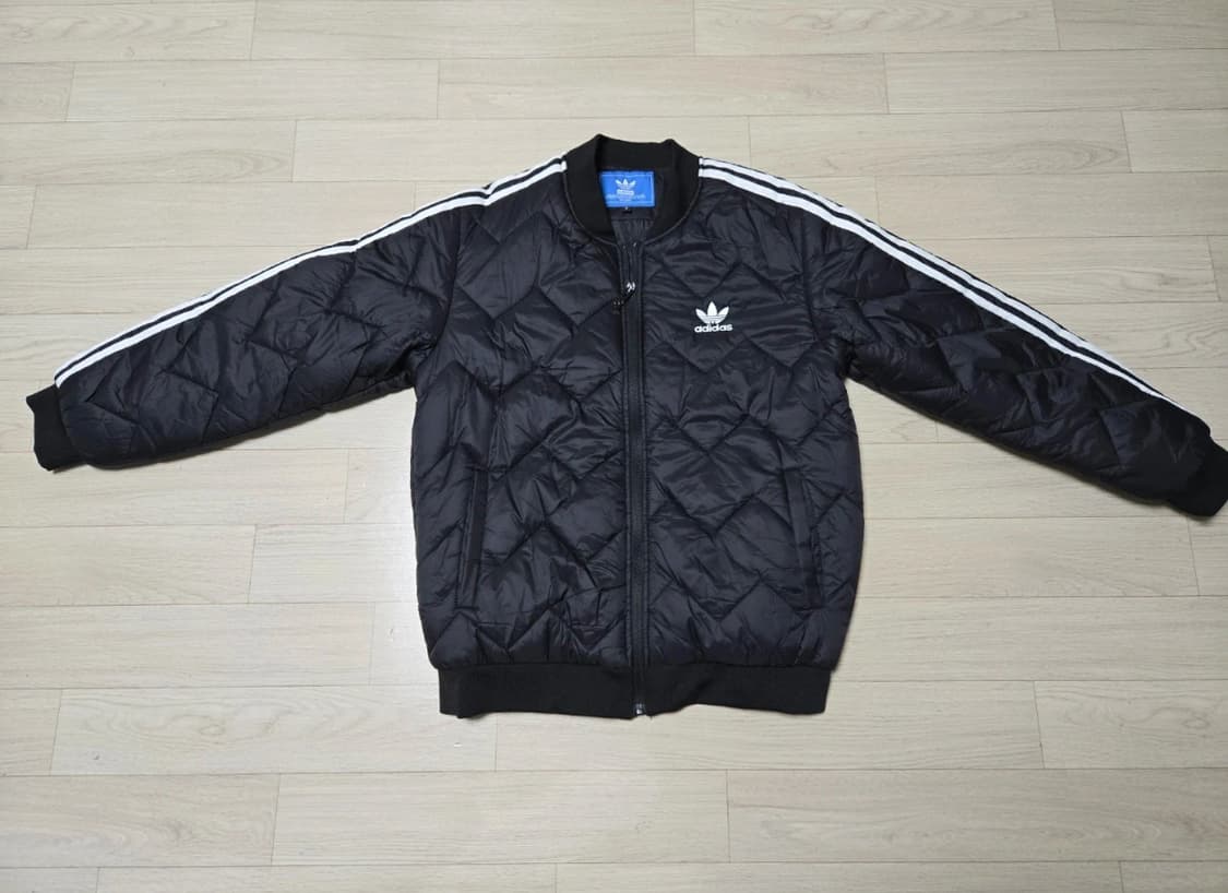 아디다스 퀄팅 경량 패딩 s 상품이미지1