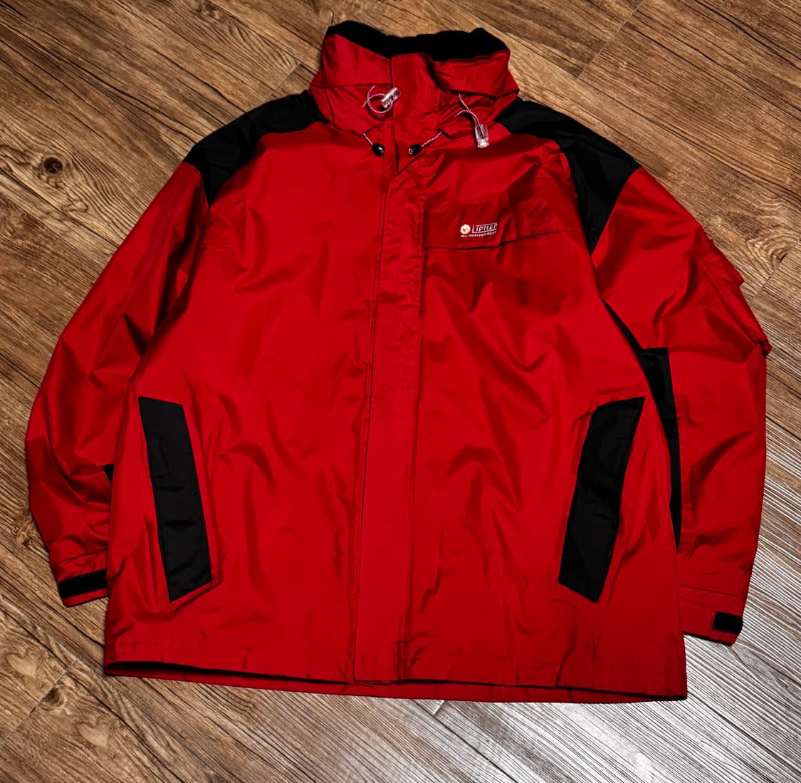 [L] LIPNER 레드 블랙 오버핏 바람막이 자켓 상품이미지2