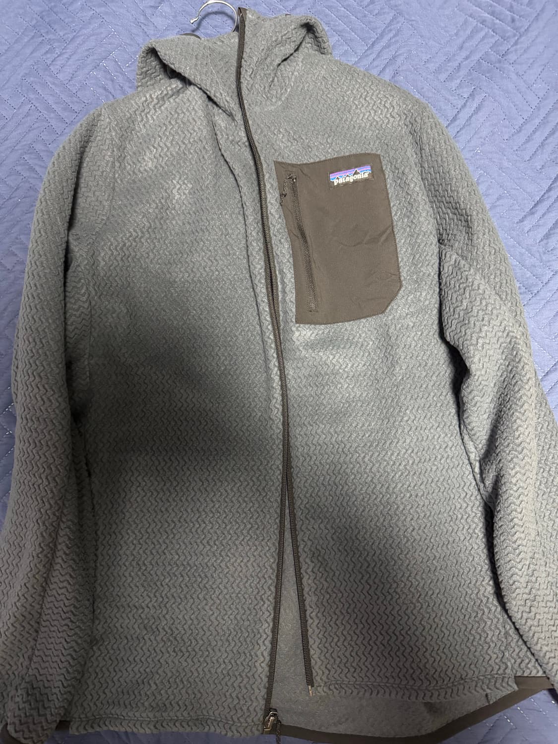 파타고니아 R1 에어 L Size 상품이미지1