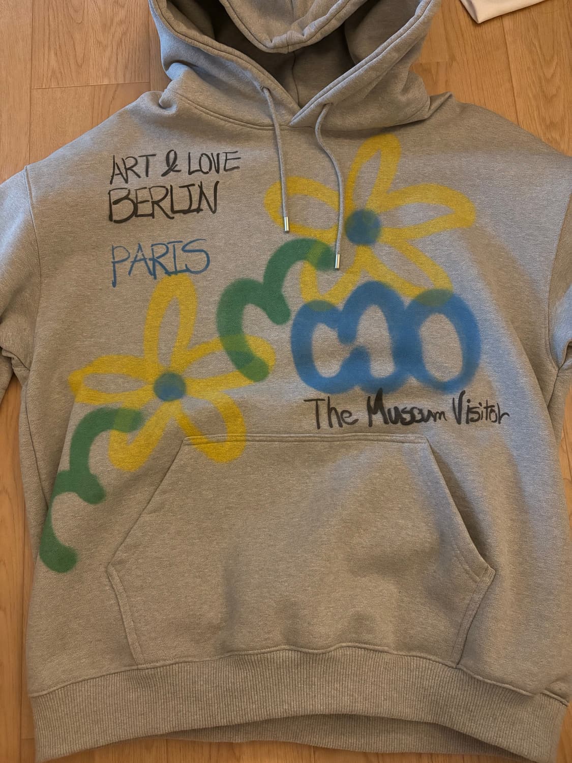 더 뮤지엄 비지터 프린팅 후드 (L) 상품이미지1