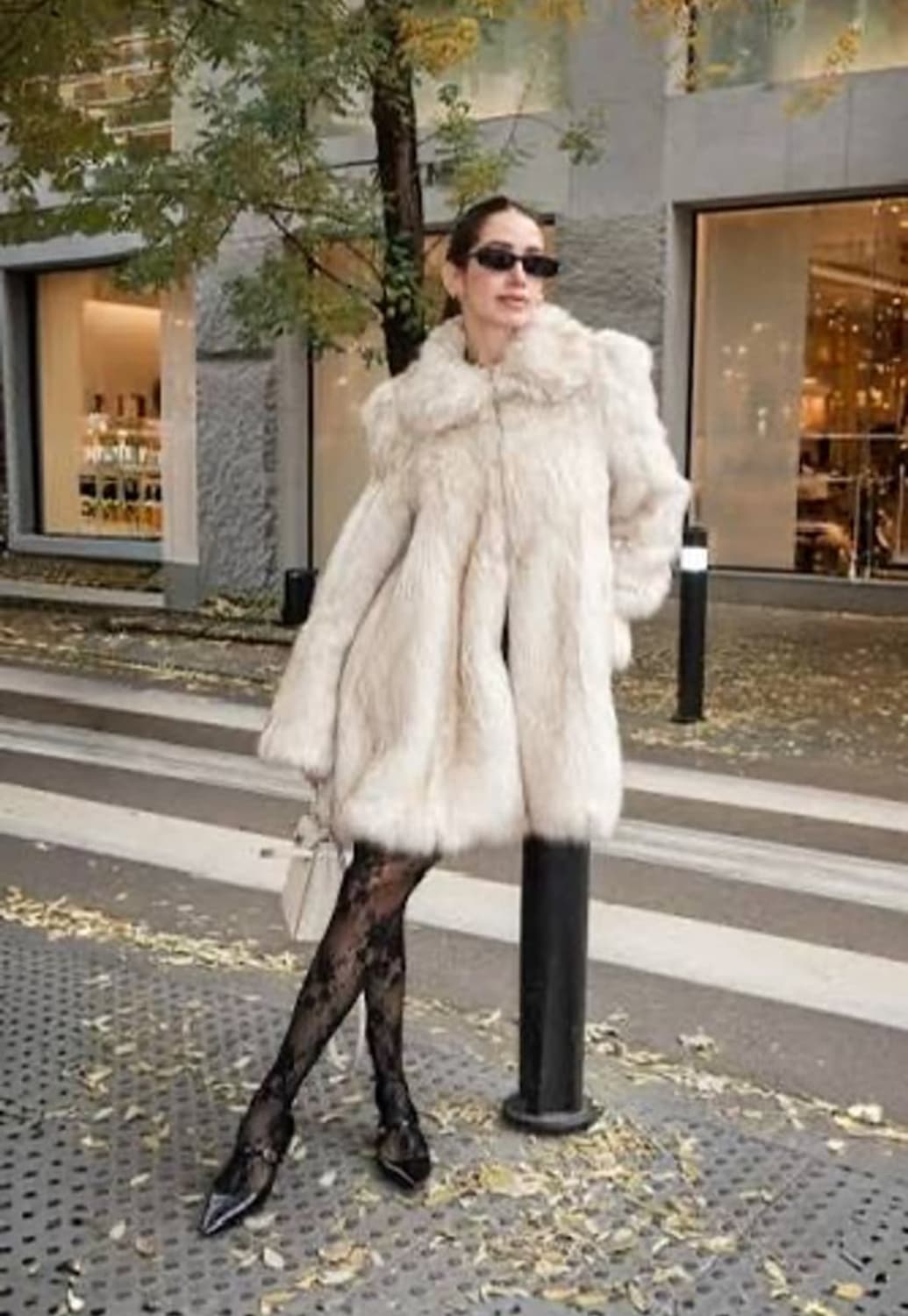 자라 페이크 퍼 숄더 코트 상품이미지6