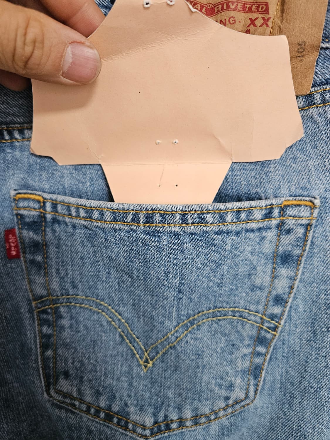 00s 데드스탁 levis 501 34x32 연청 리바이스 상품이미지4