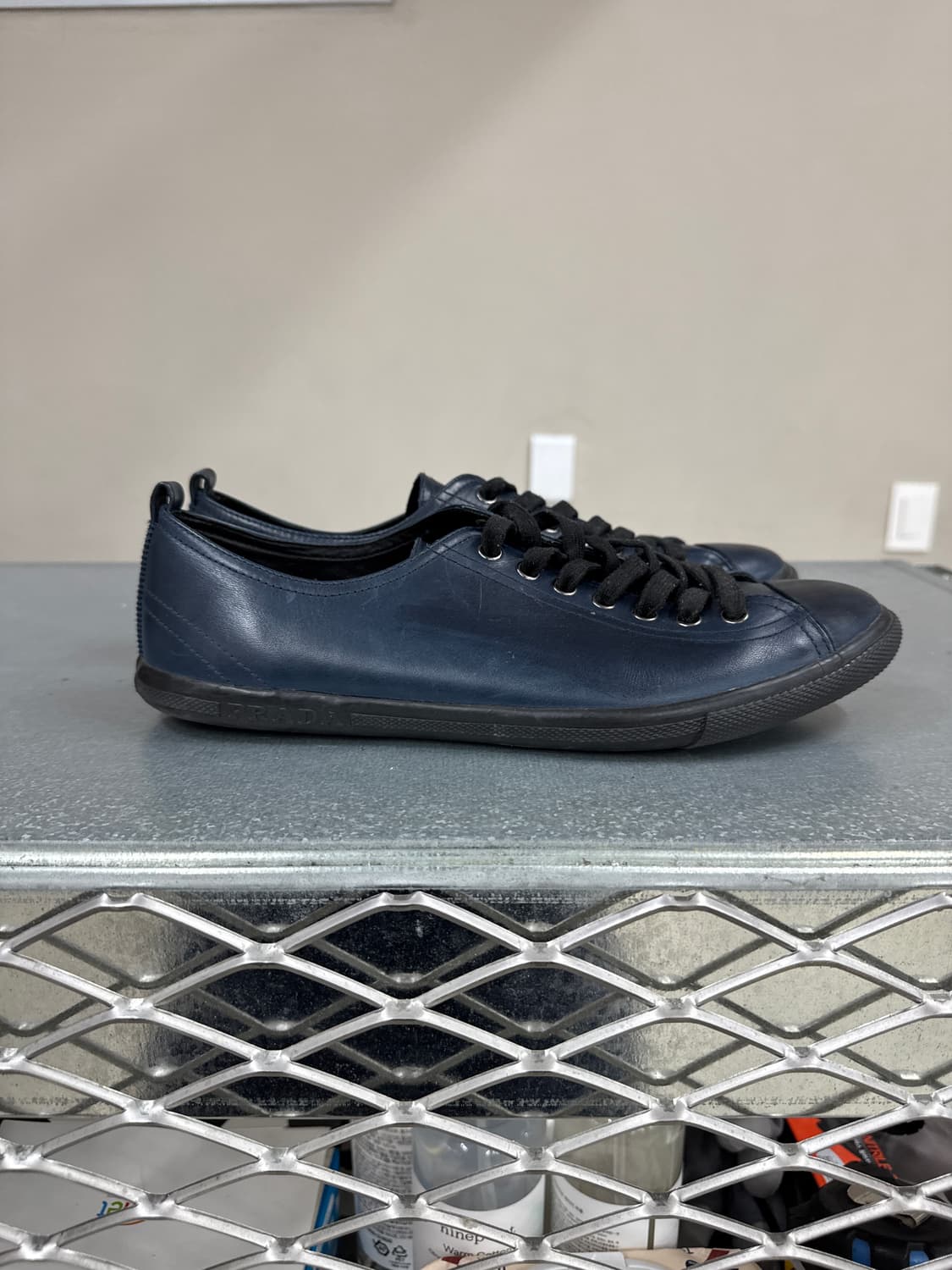 프라다 레더 스니커즈 9.5 상품이미지4