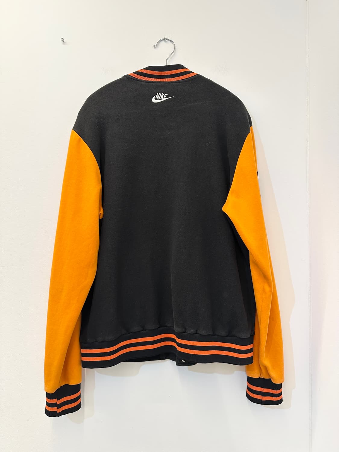 L) 나이키 오렌지 블랙 배색 코튼 블루종 상품이미지2